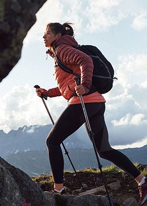 TREKKING