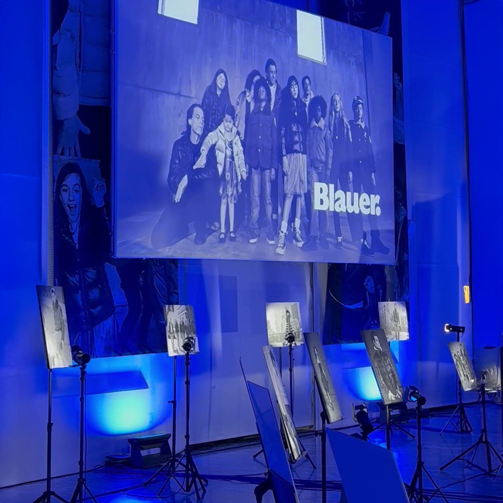 Esdemarca l�a v�cu de l�int�rieur :