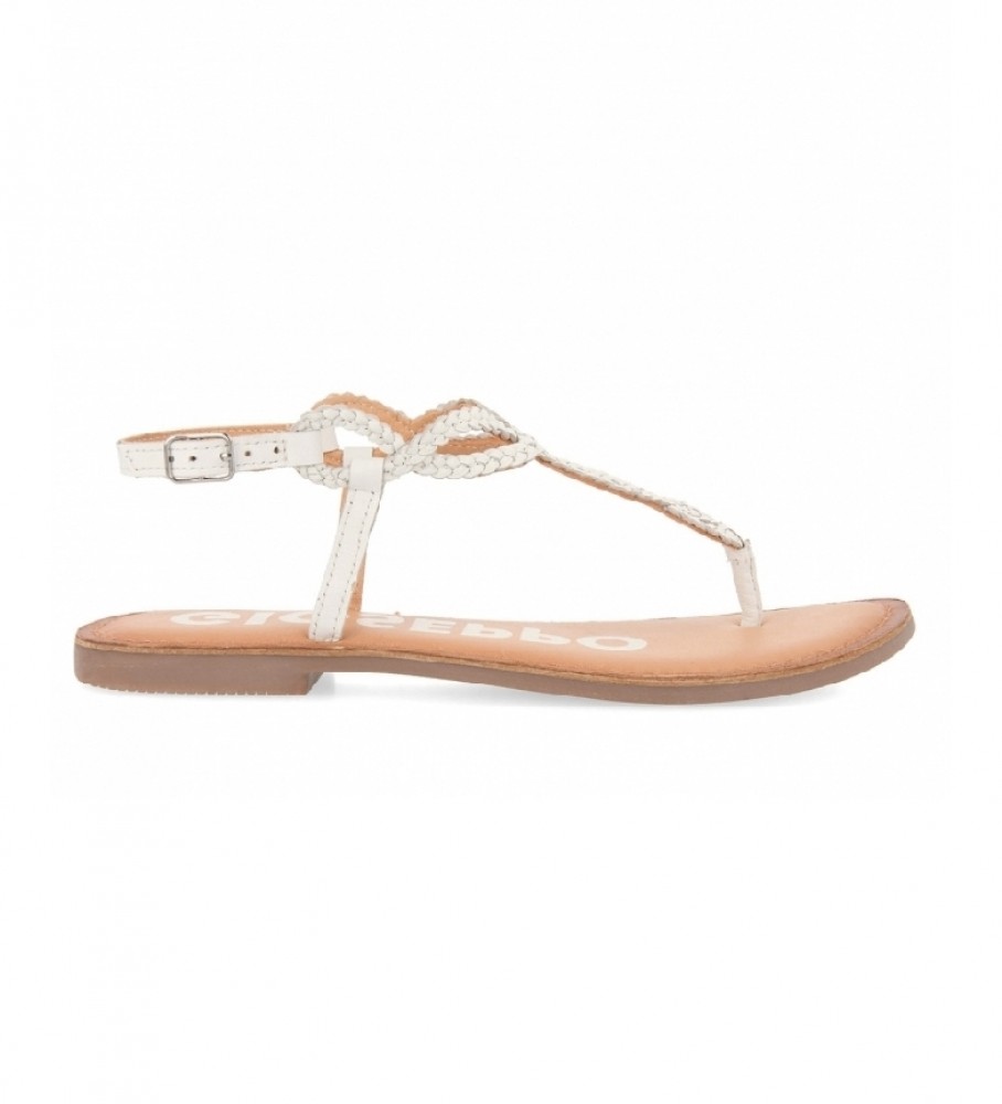 Gioseppo Fyffe white leather sandals