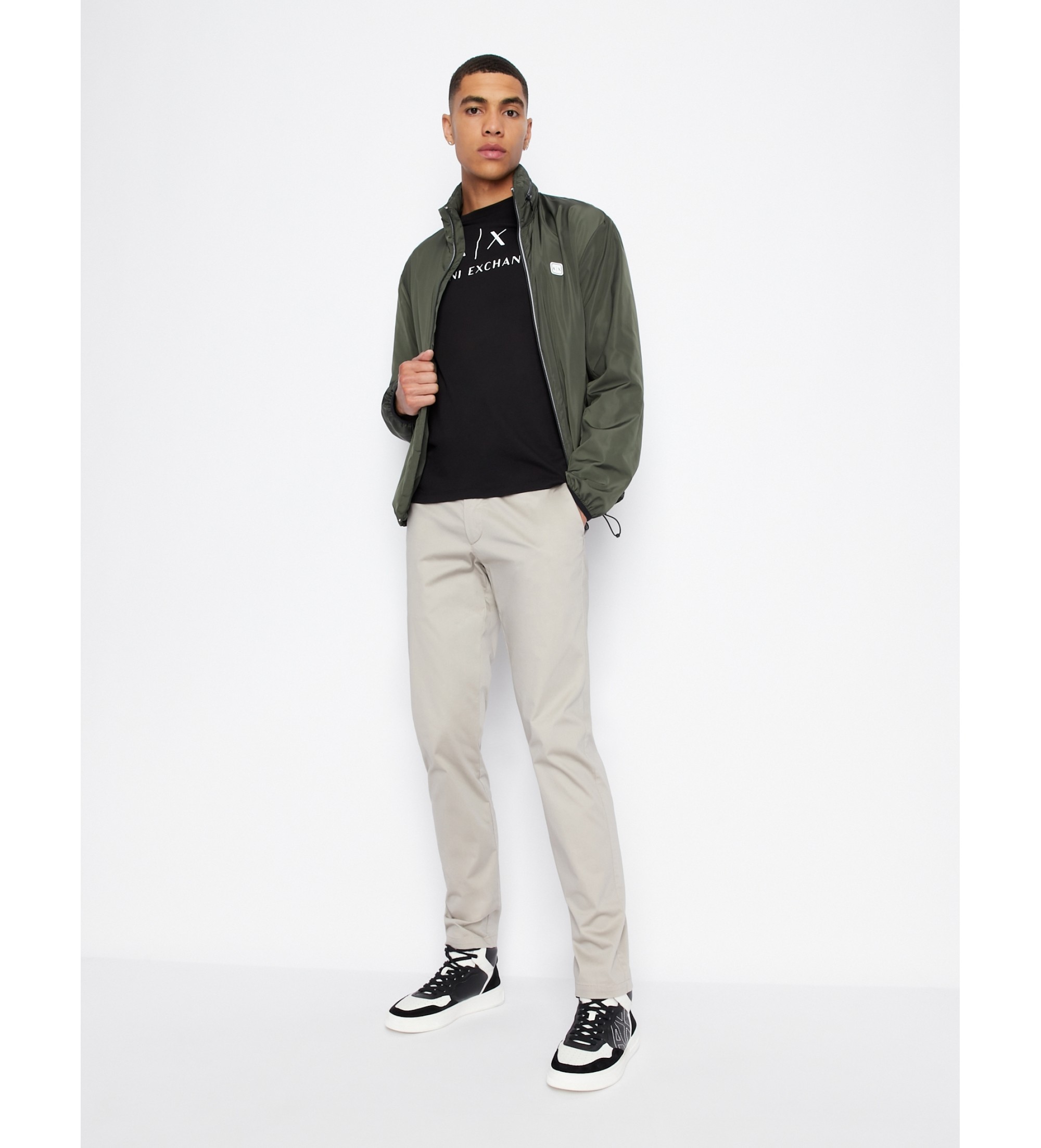 A|X Armani Exchange T-shirt avec logo noir A|X Armani Exchange T-shirt avec logo noir