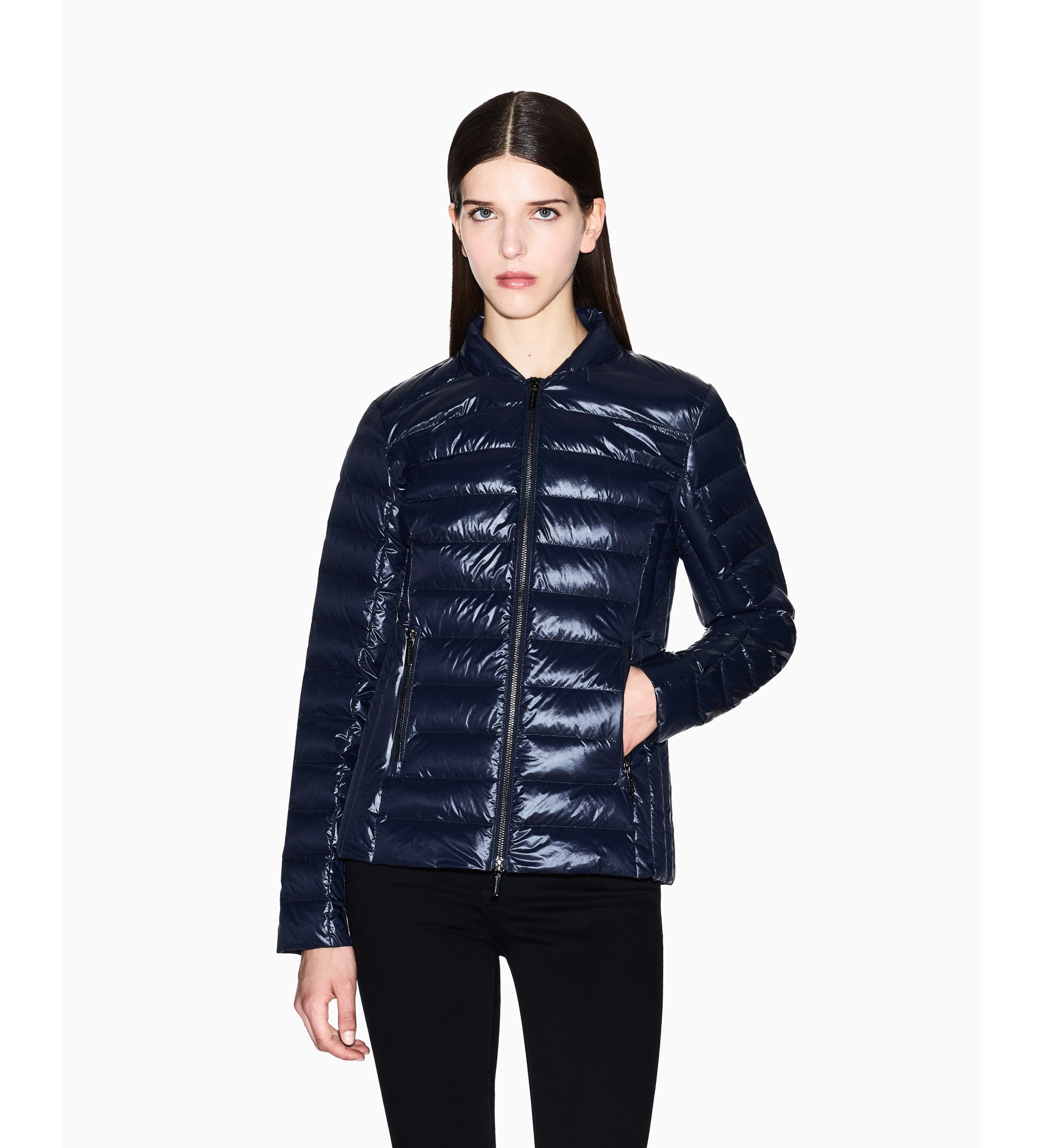 A|X Armani Exchange Marineblaue Daunenjacke A|X Armani Exchange Marineblaue Daunenjacke