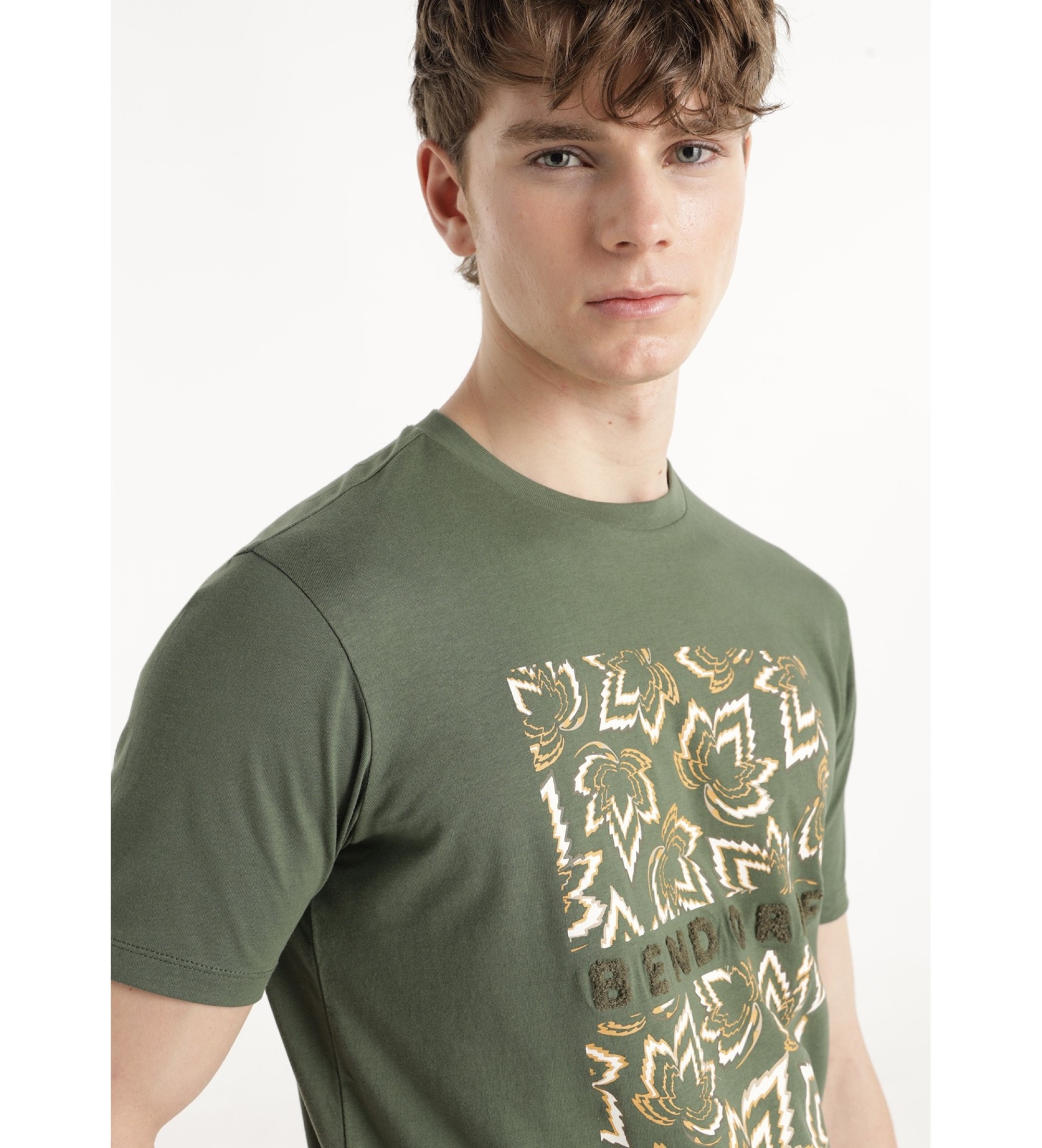 Bendorff T-shirt grfica folhas verdes