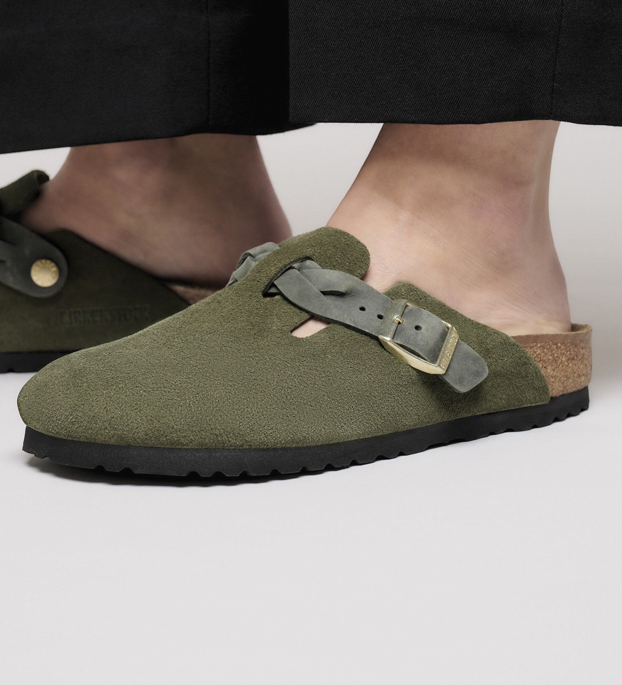 Birkenstock Sabots en cuir tressé Boston vert Birkenstock Sabots en cuir tressé Boston vert