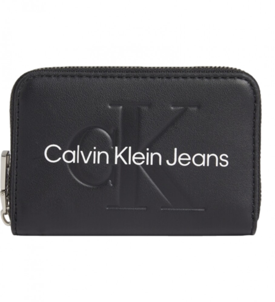 Calvin Klein Sculpted Med Zip Around purse black