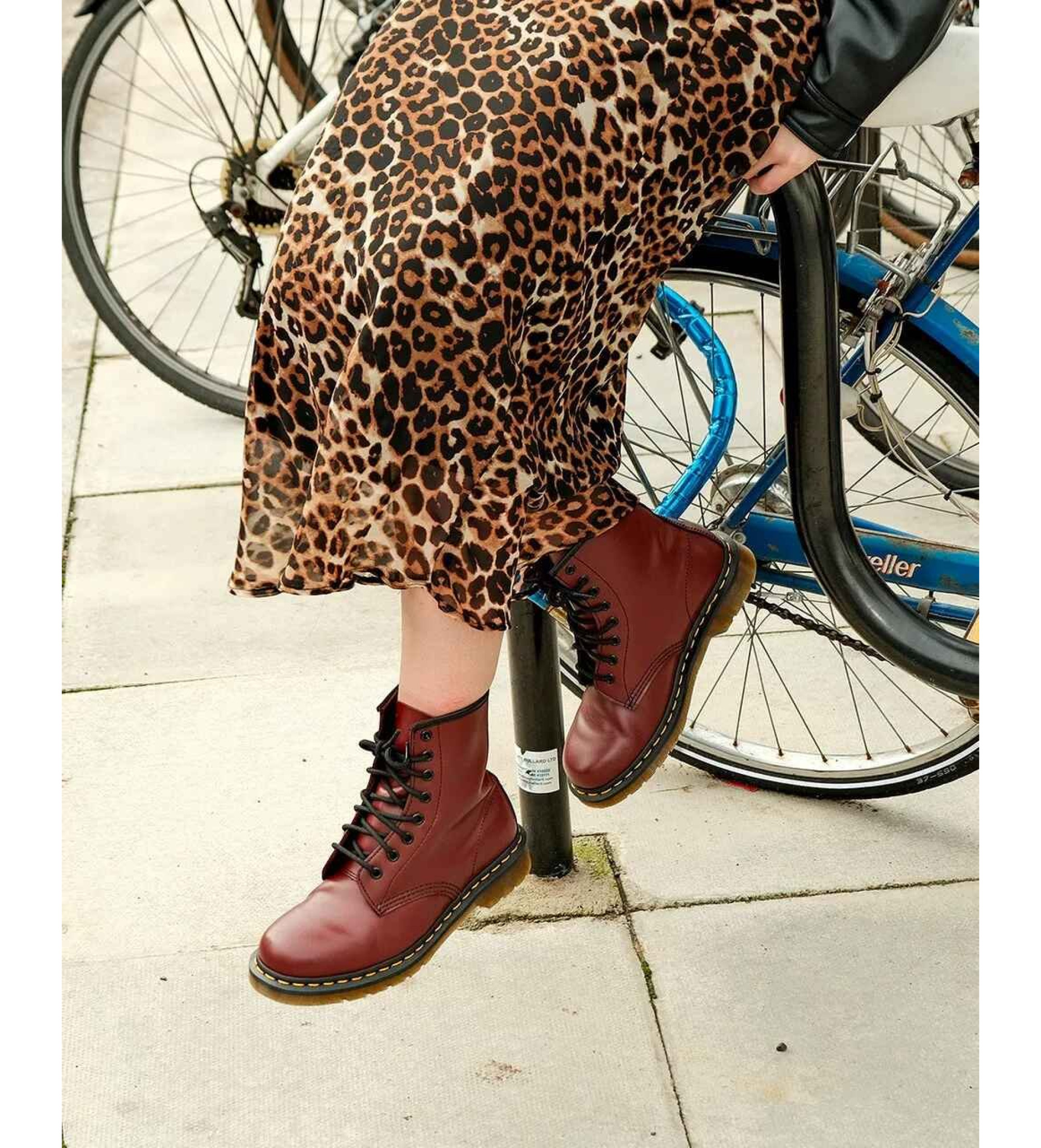 Dr Martens 1460 bottes en cuir lisse bordeaux Esdemarca Store - Main Image