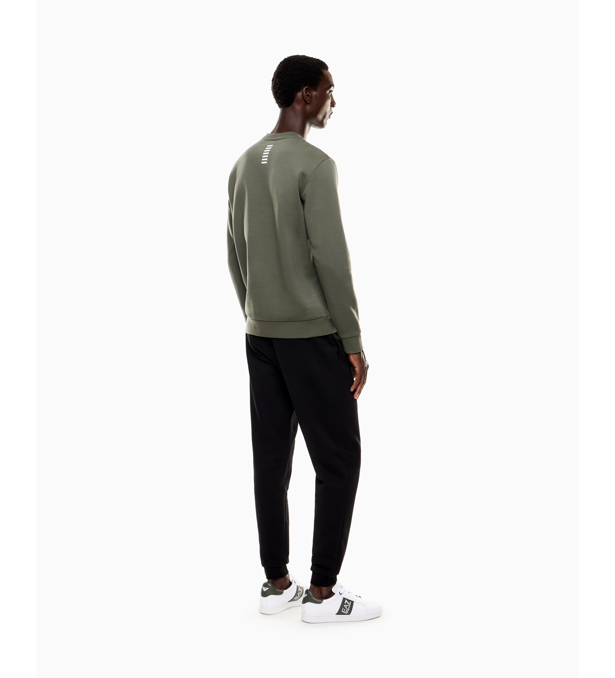 EA7 Conjunto verde Train Core Id