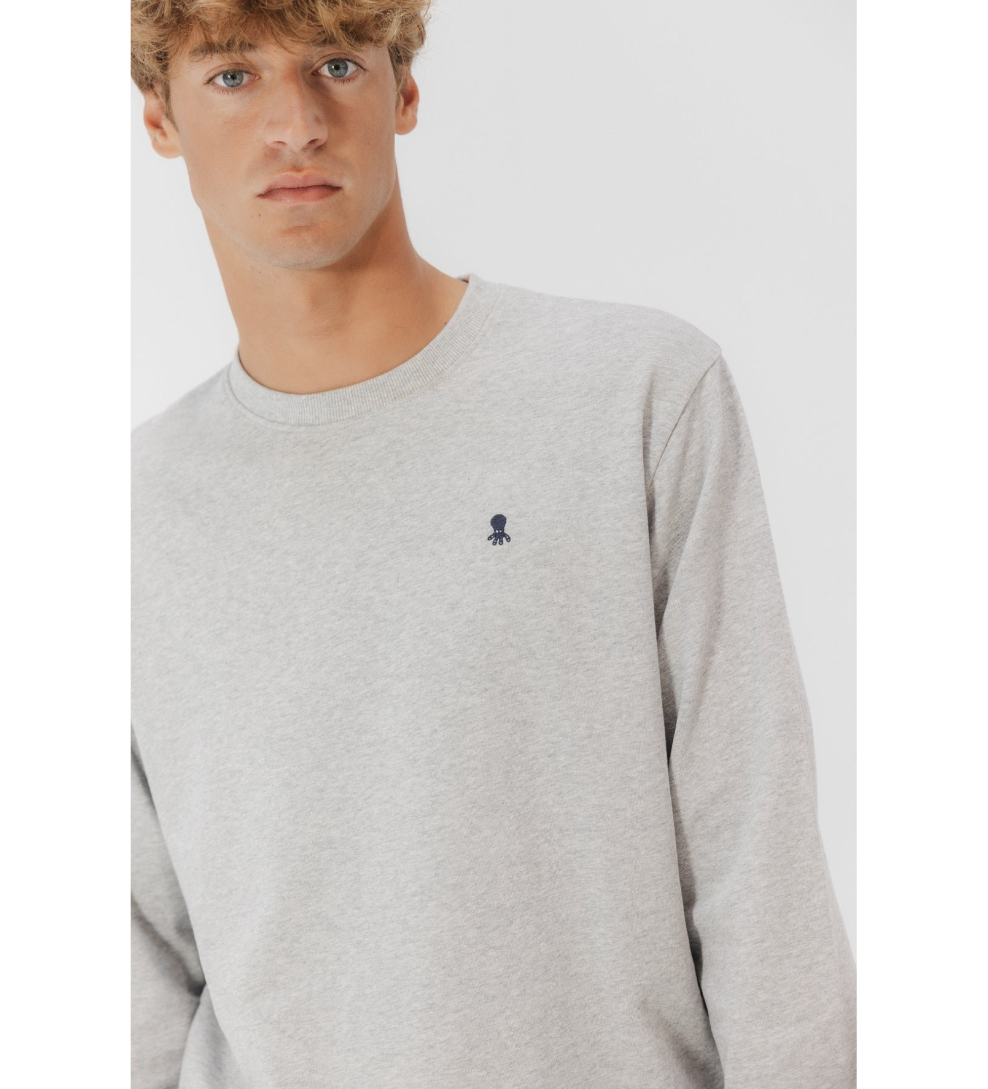 El Pulpo Embroidered Heritage Sweatshirt grey El Pulpo Embroidered Heritage Sweatshirt grey