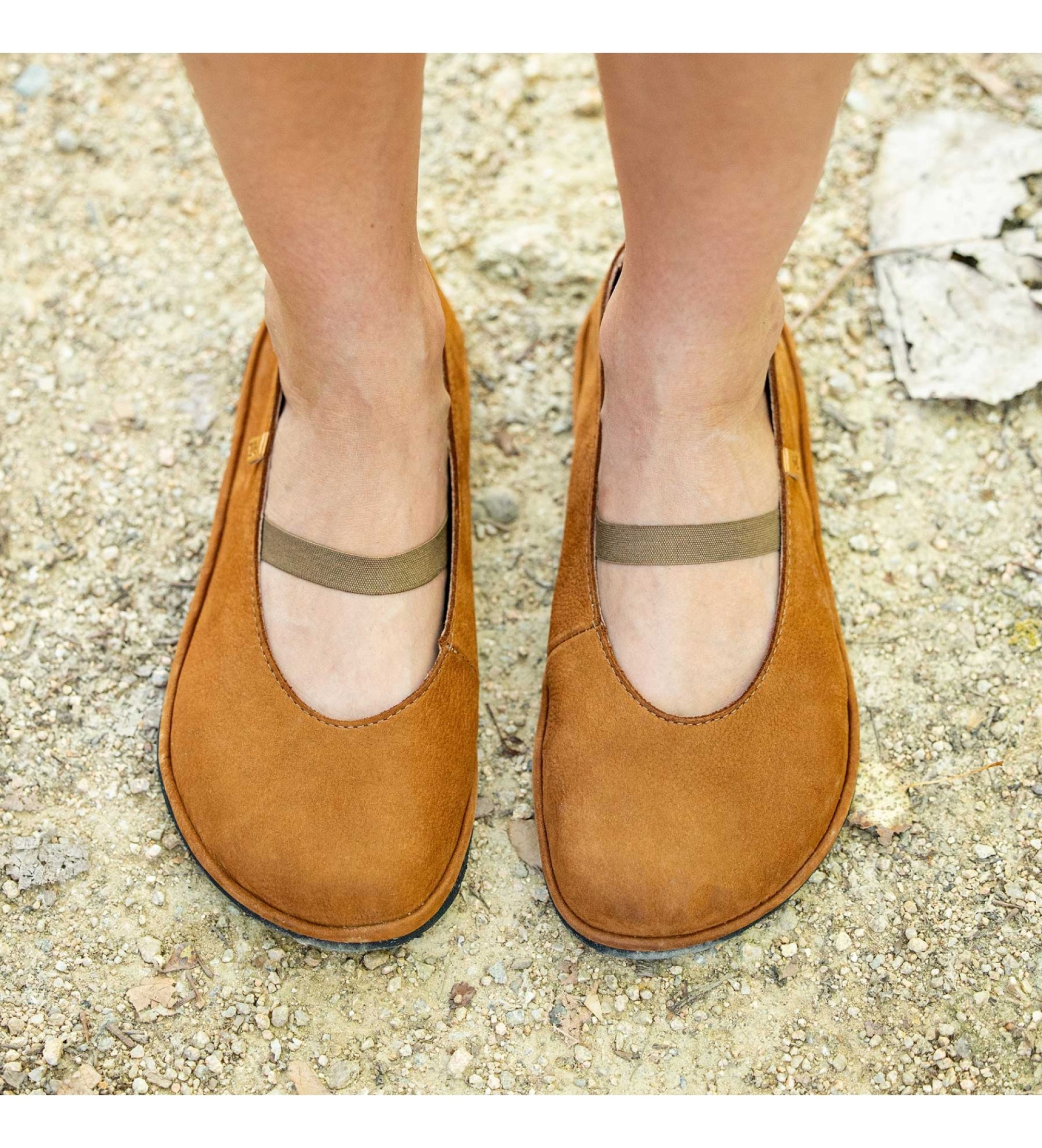 El Naturalista Brown N5670 Bare leather ballet pumps