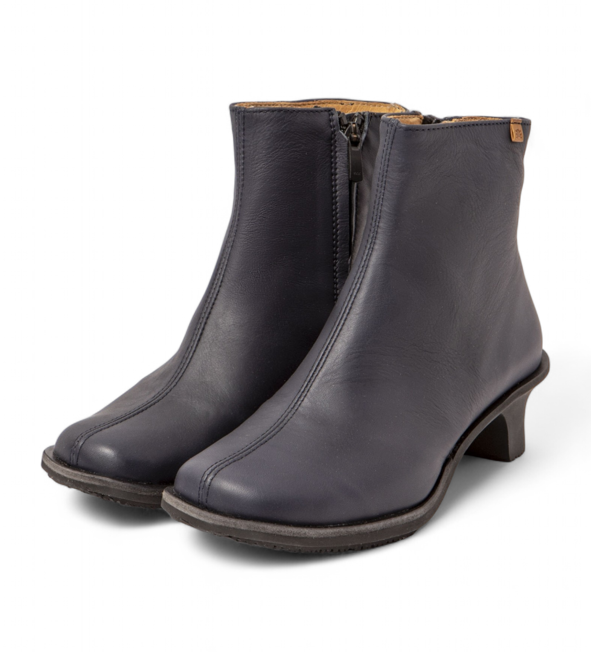 El Naturalista Leather ankle boots N5994 blue