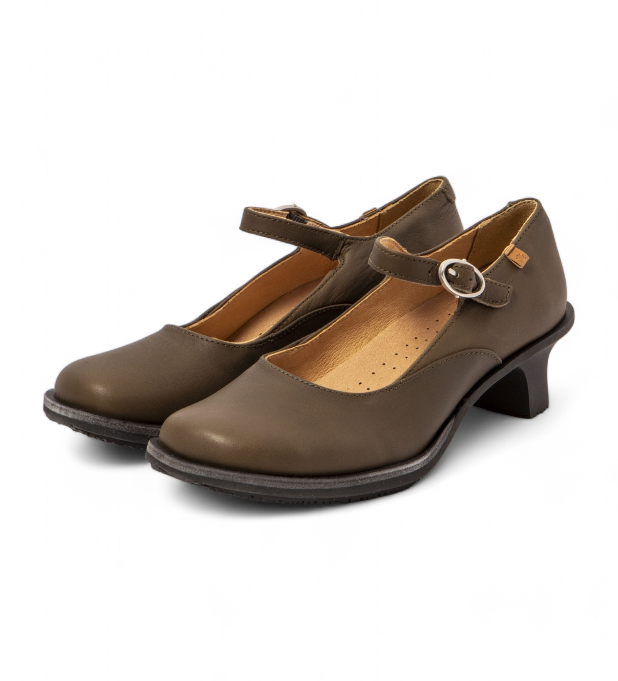 El Naturalista Leather shoes N5996 Igusa green