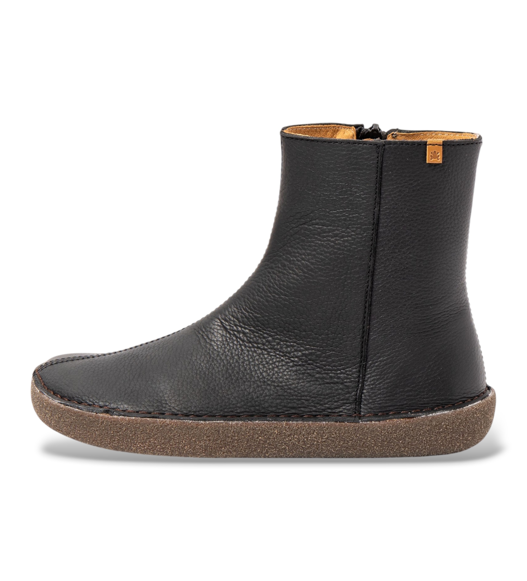 El Naturalista Tami Black Leather Ankle Boots N6063