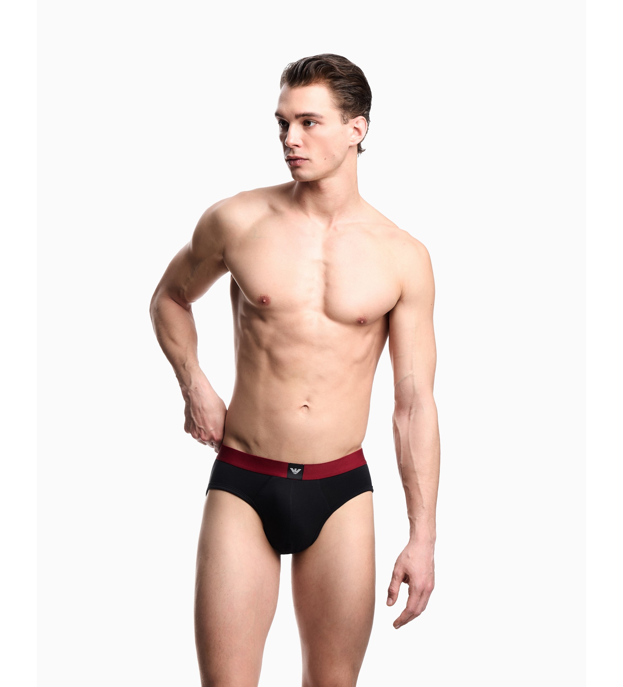 Emporio Armani Set 3 slips tricotés marron, blanc, noir Emporio Armani Set 3 slips tricotés marron, blanc, noir