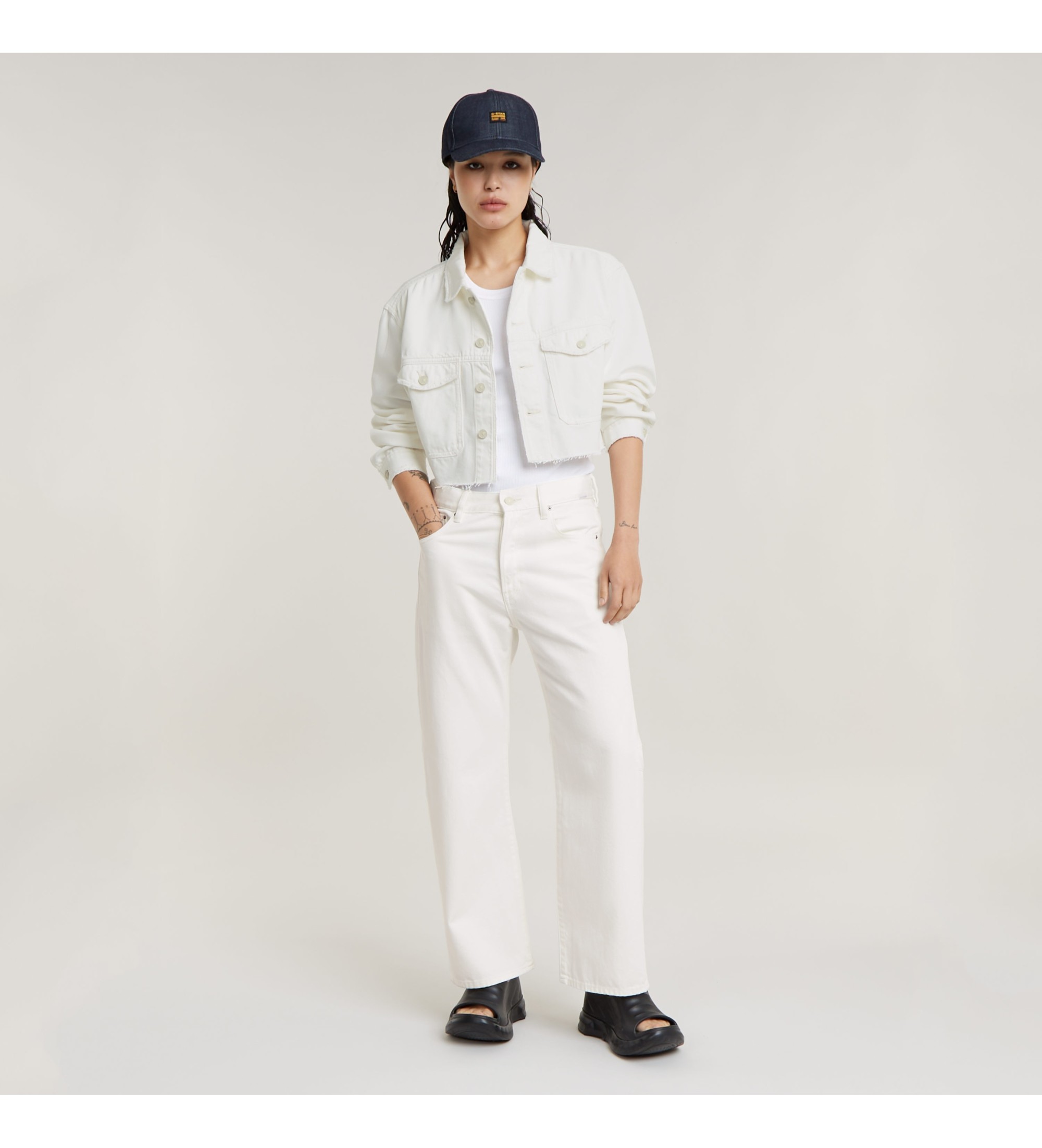 送料込★G-Star★Cropped Wander Destroyed ジャケット G-Star Cropped Wander Destroyed Jacket white - Esdemarca