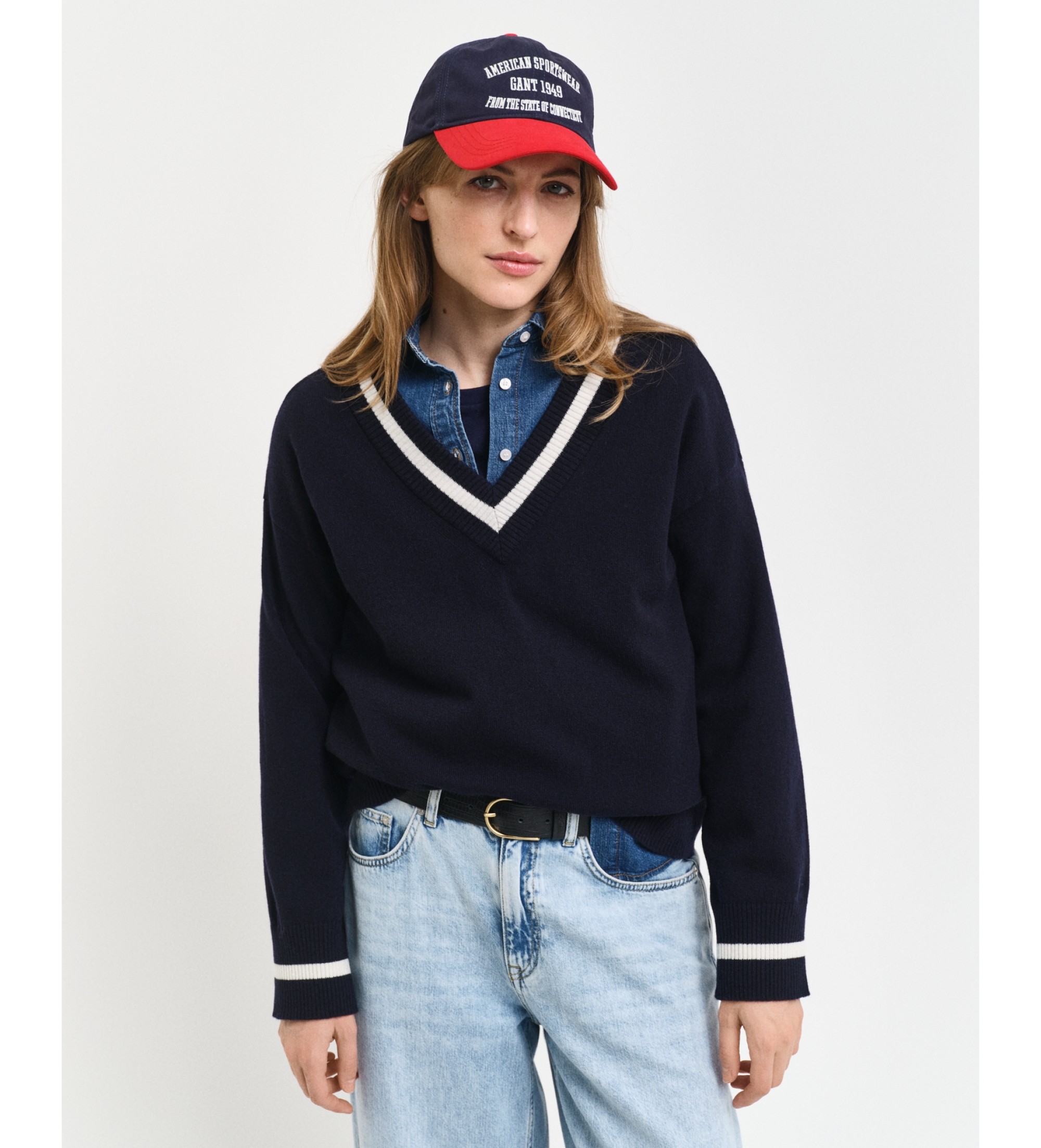 Gant Camisola de l de ovelha muito fina com gola em V contrastante em azul-marinho