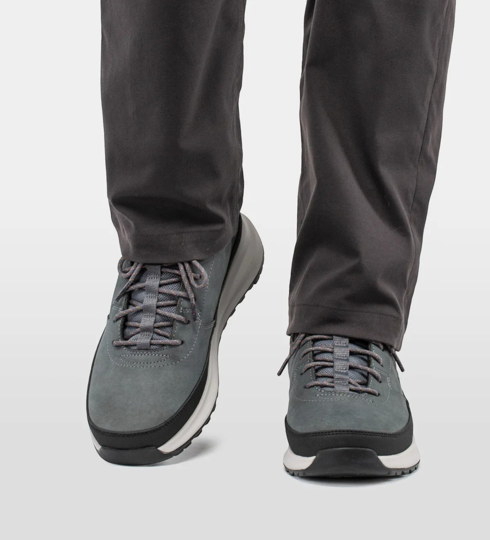 Zapatos De Senderismo Hombre HELLY HANSEN Beckett - Cuero Impermeable, Plantilla HH Hover-Stride, Suela HH Max-Grip | Talla 42 EU
