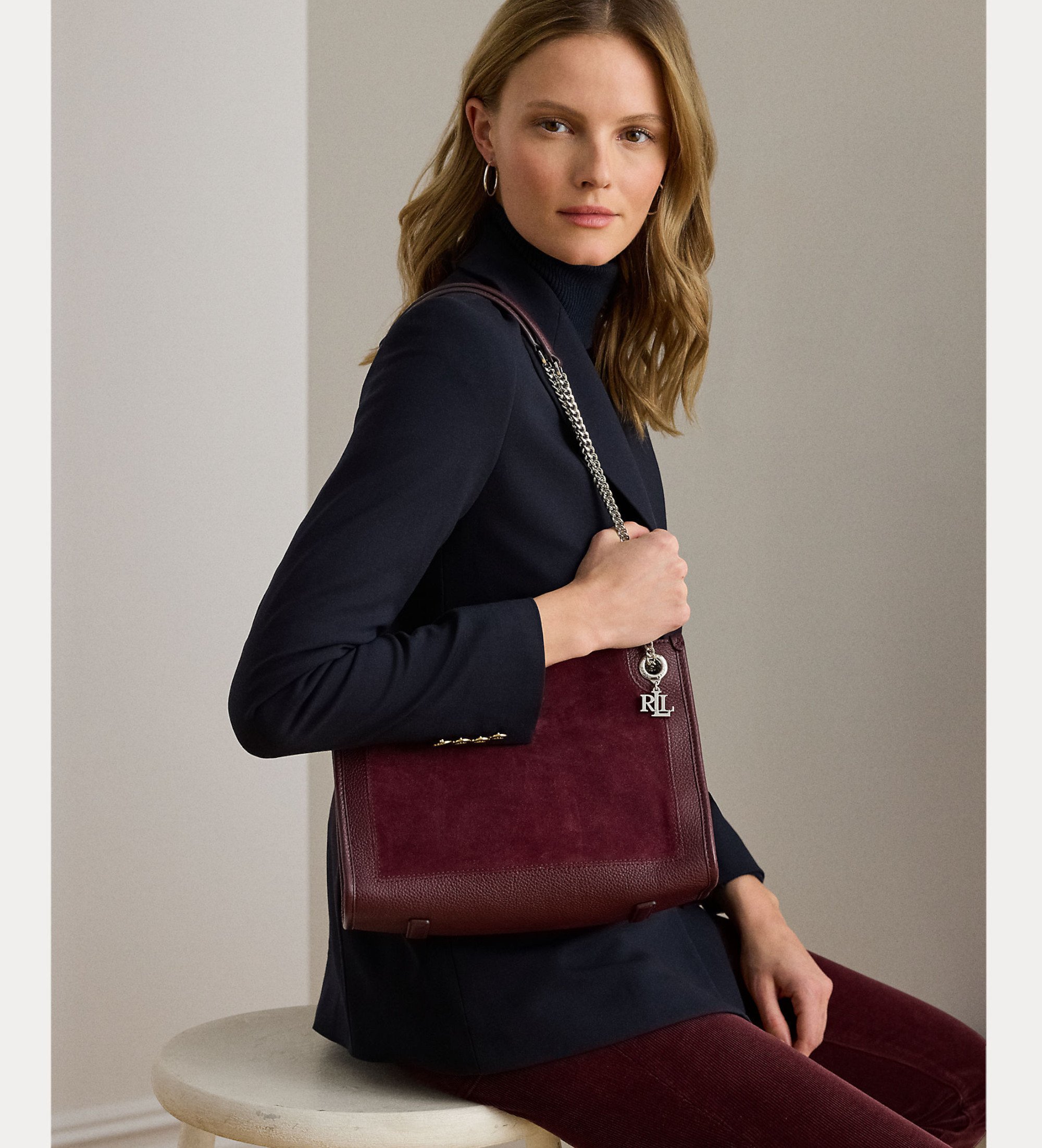 Lauren Ralph Lauren Kastanienbraune Bradley-Tasche aus Wildleder und Leder Lauren Ralph Lauren Kastanienbraune Bradley-Tasche aus Wildleder und Leder