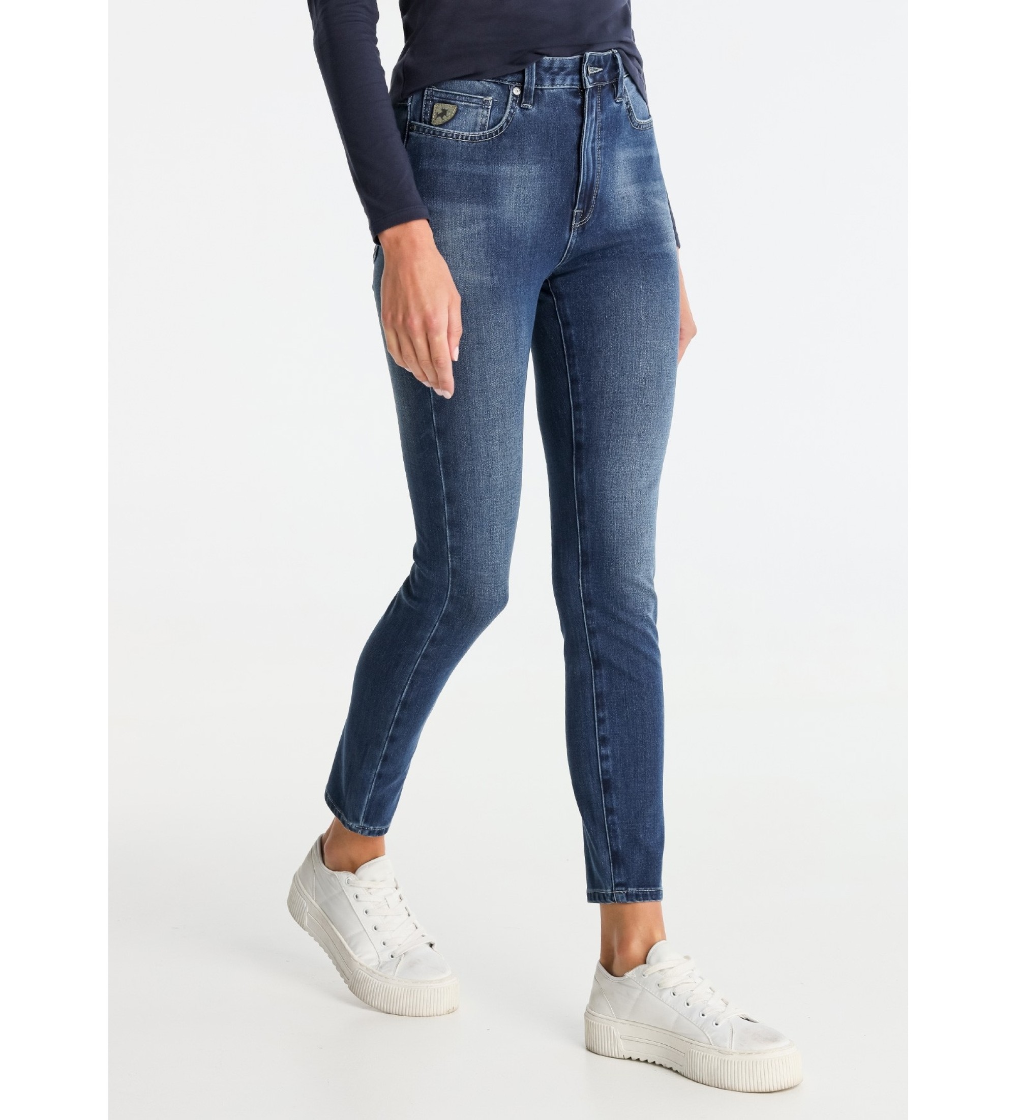 Lois Jeans Kavbojke 139937 modre