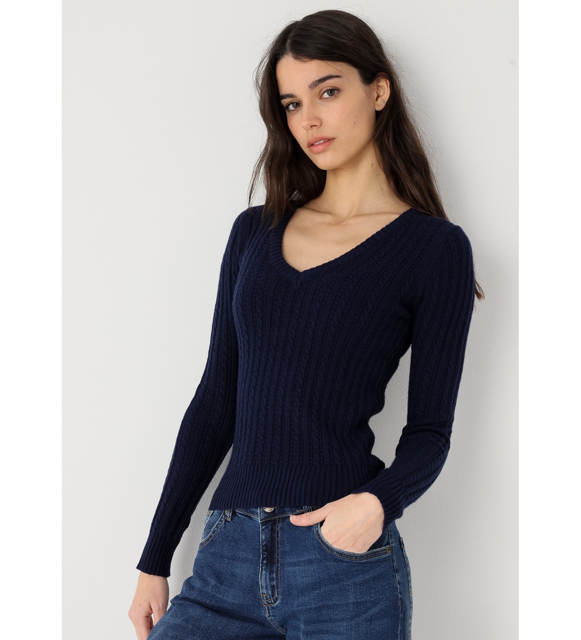 Lois Jeans Pulôver de malha com decote em V em azul-marinho