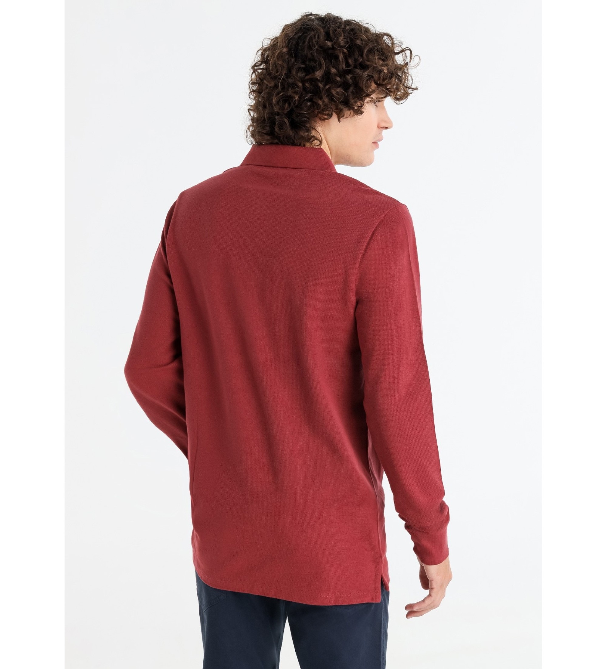 Lois Jeans Polo bsico de manga larga tejido pique con logo rojo