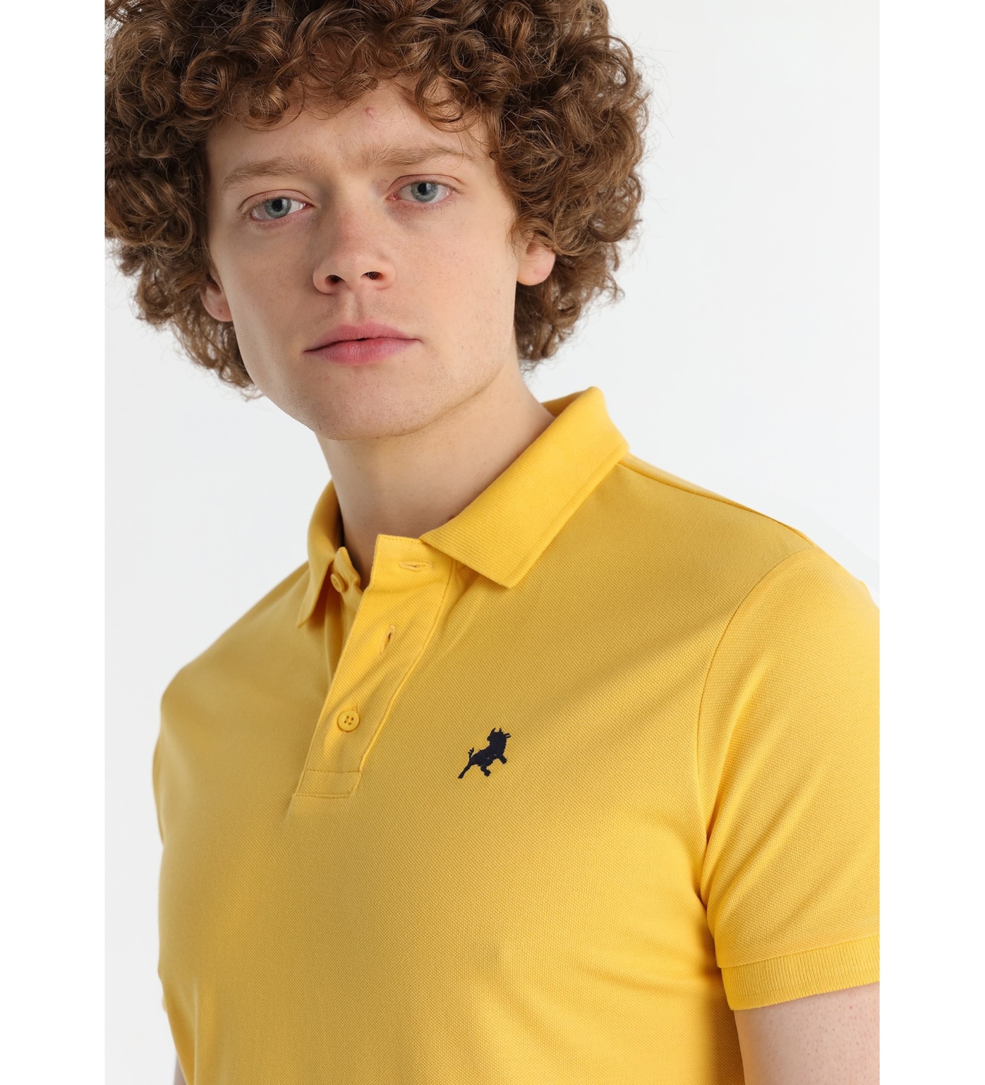 Lois Jeans Klassisches gelbes Poloshirt