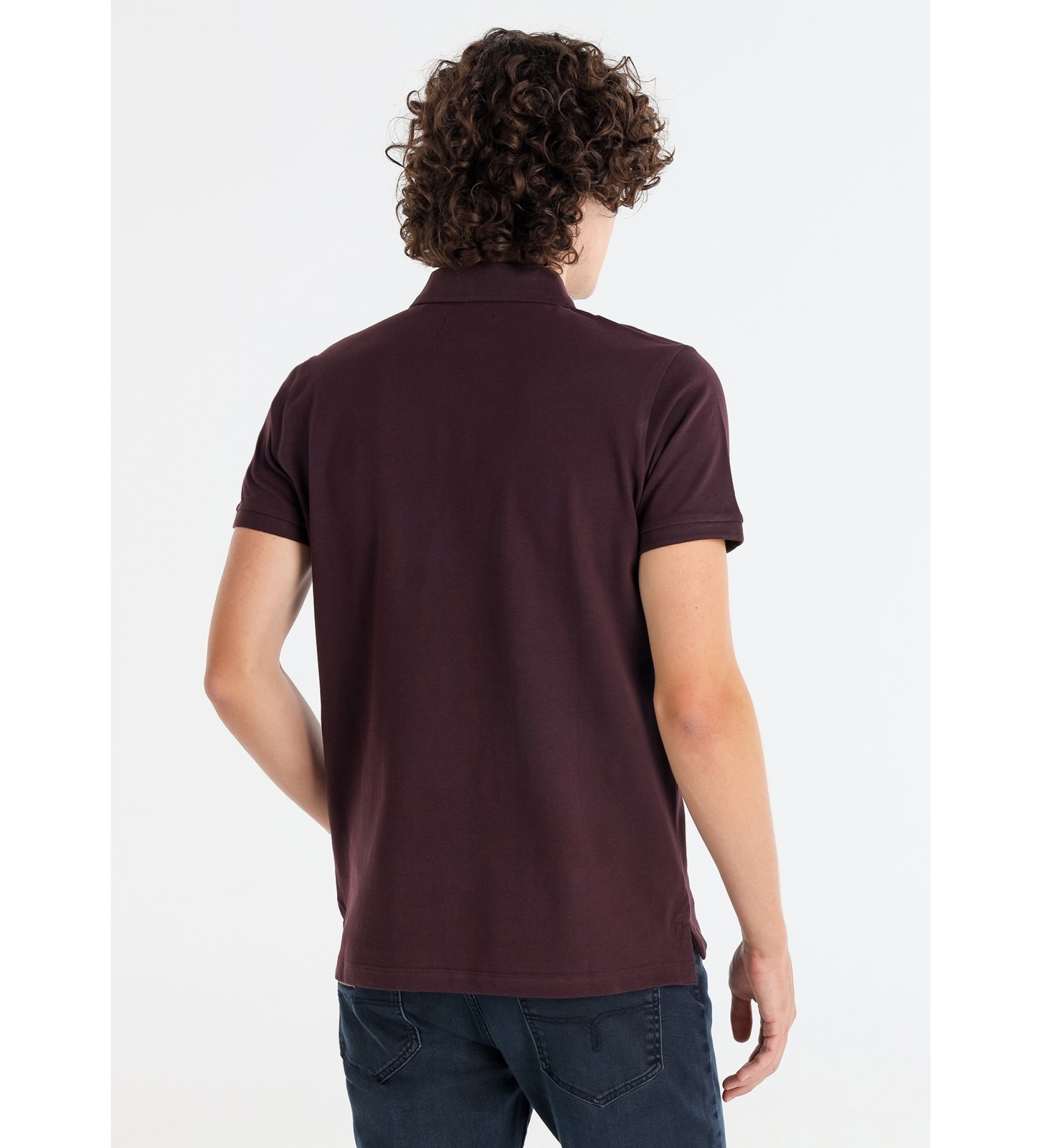 Lois Jeans Polo clásico con logo toro lila