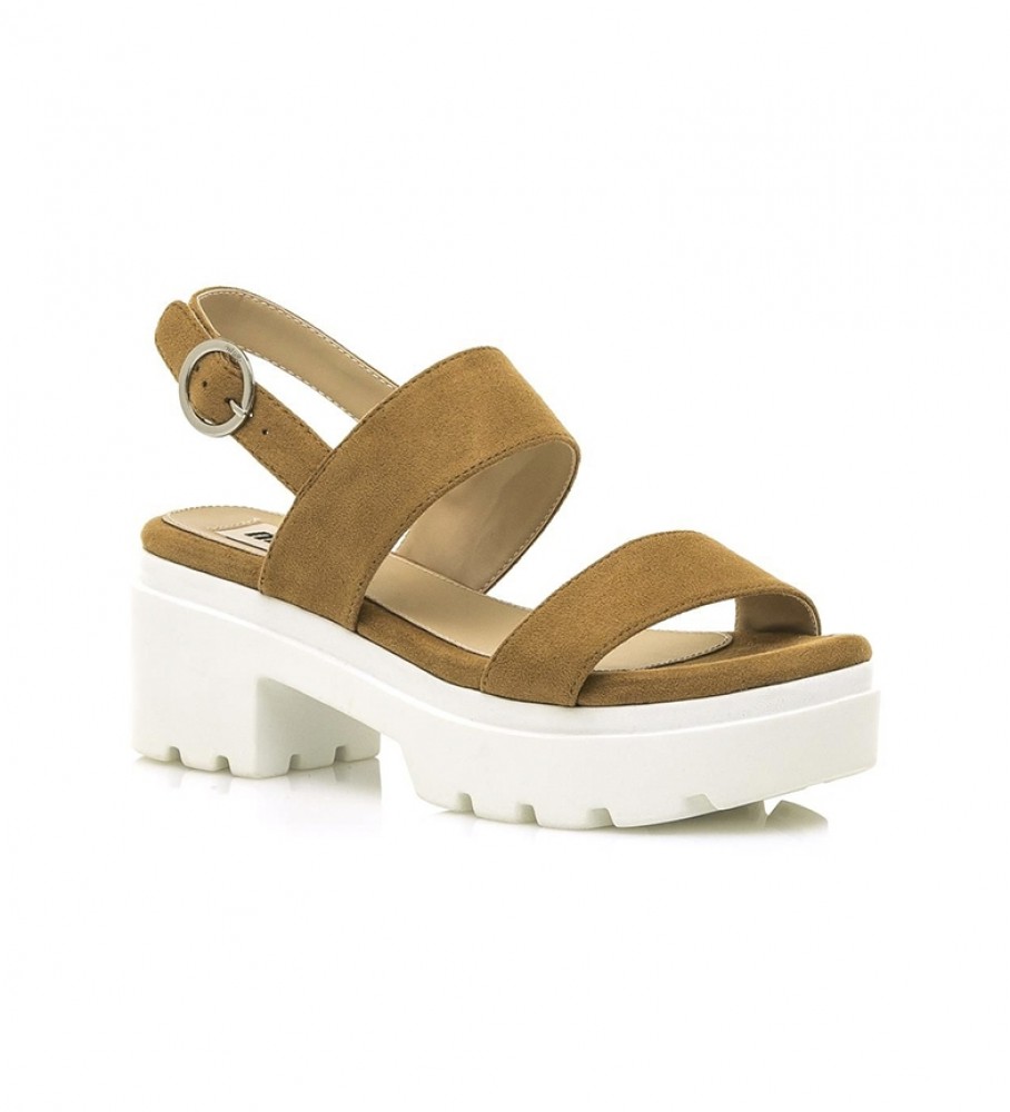 Outlet de Zapatos para Mujer de Mustang | FASHIOLA.es