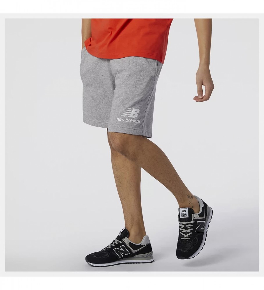 New Balance Shorts NB Essentials Stacked Logo gris
