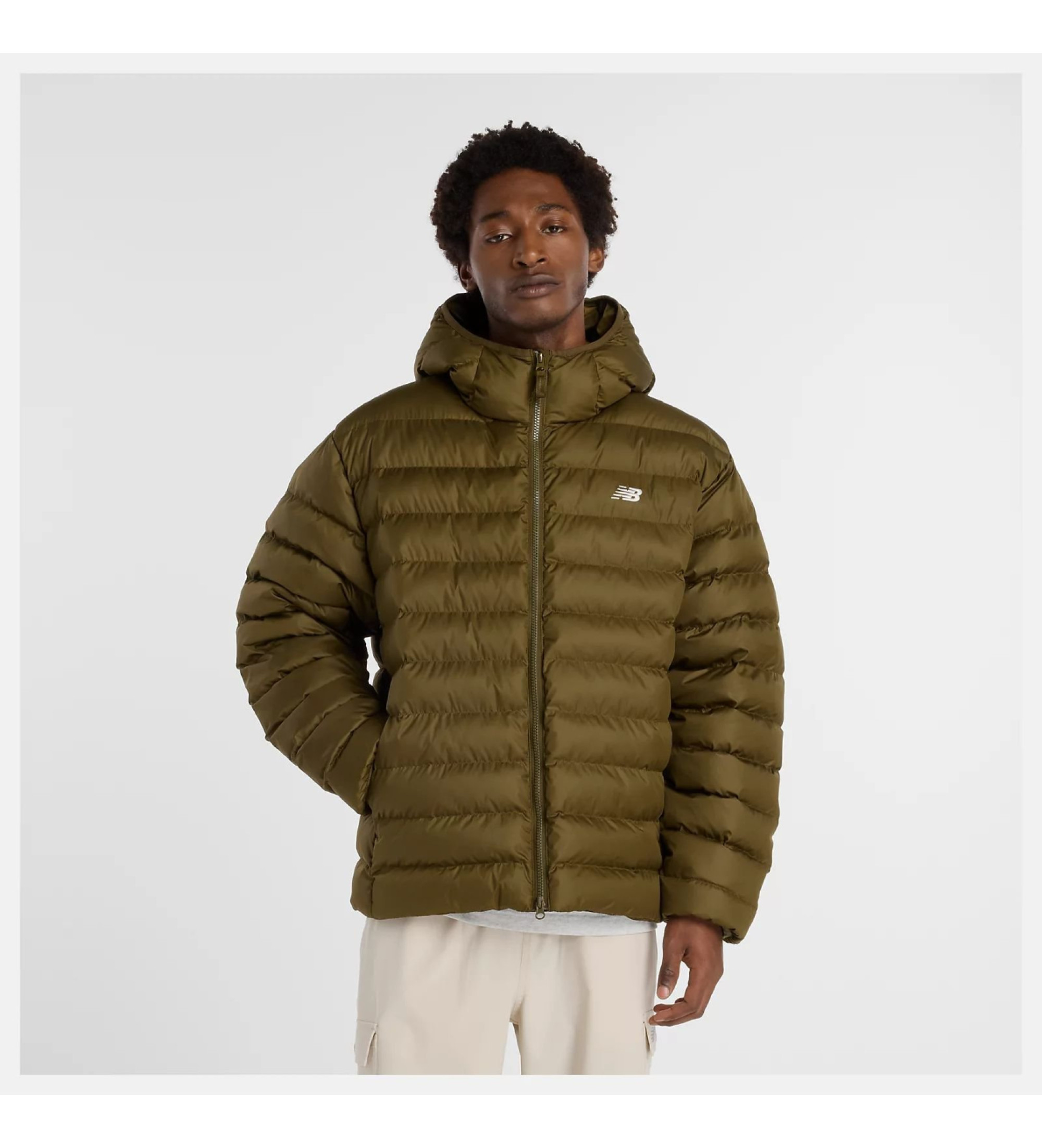 New Balance Sport Essentials Puffer-jakke med hætte, grøn New Balance Sport Essentials Puffer-jakke med hætte, grøn