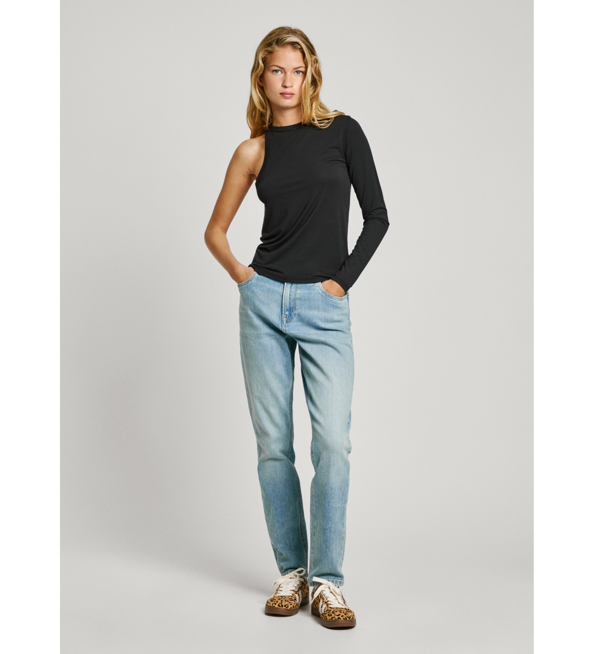 Pepe Jeans Lola T-shirt black Esdemarca Store fashion, footwear