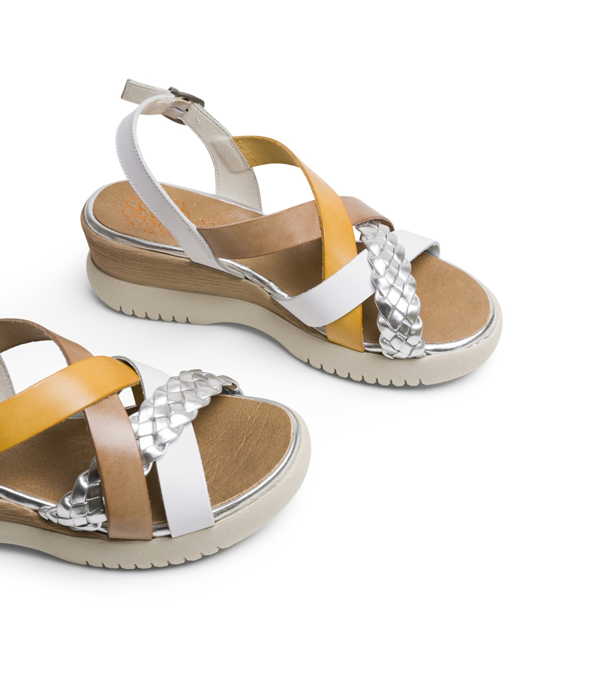 Pitillos Sandalia De CuÃ±a Dorada Zalando Sandalias Doradas