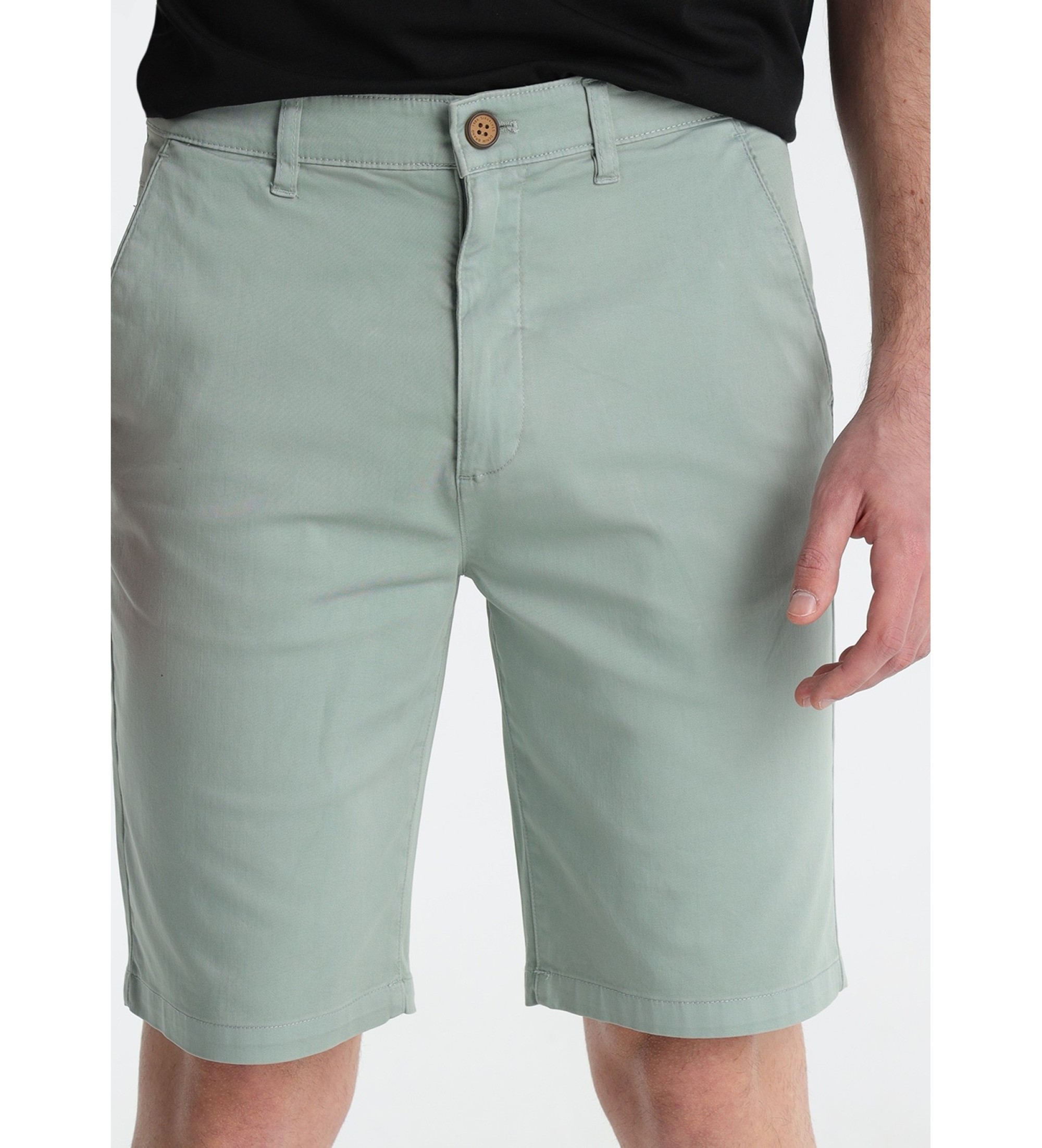 Six Valves Zielone szorty chino