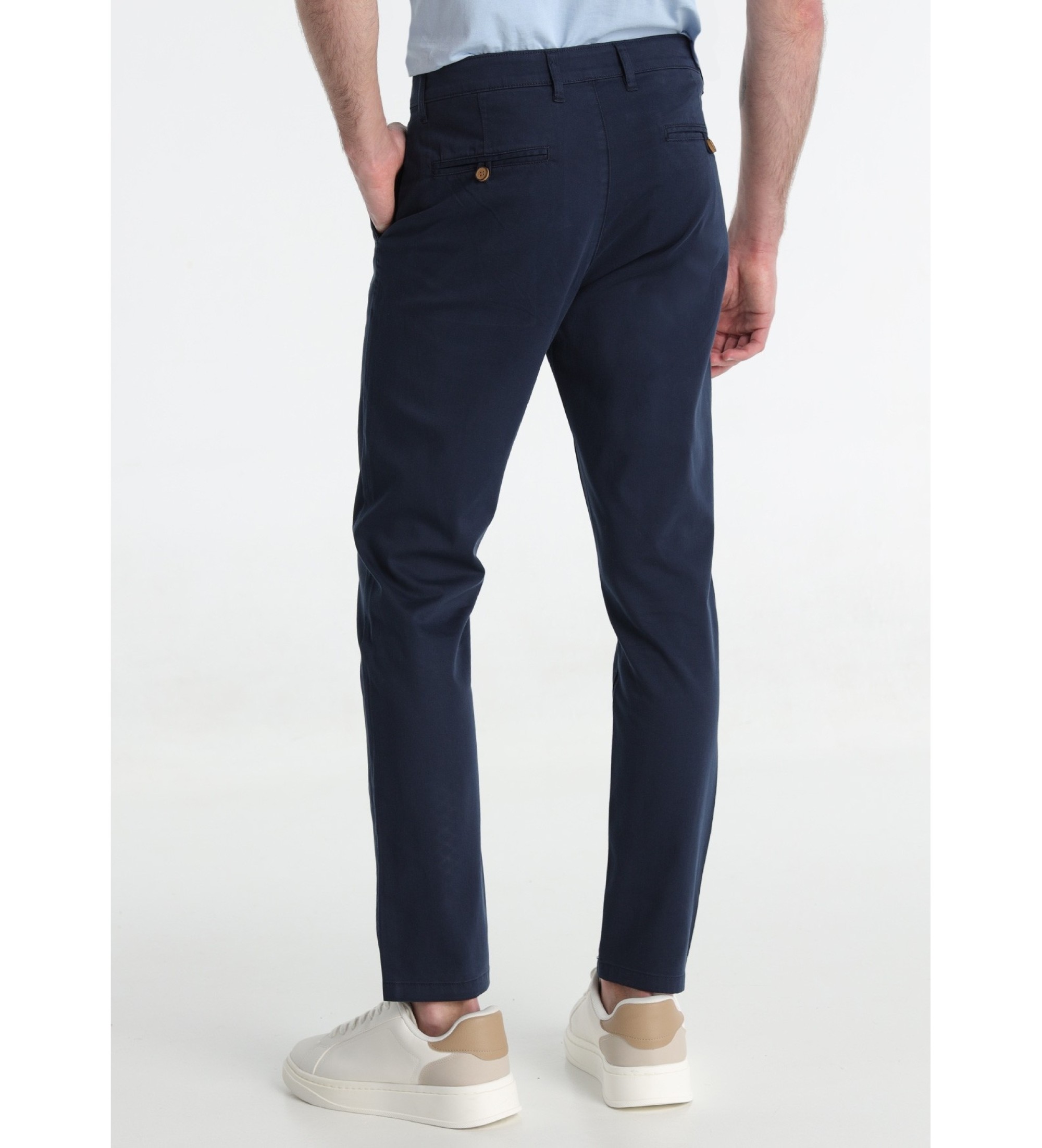 Six Valves Marineblaue Chino-Hose