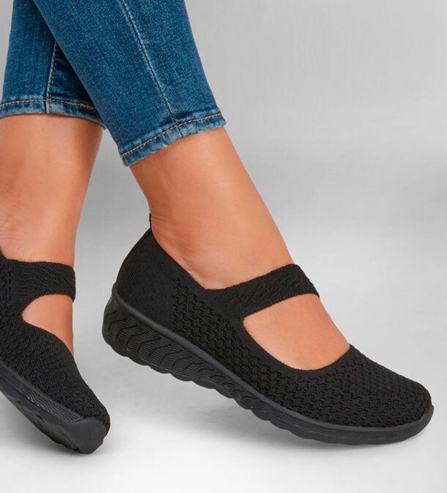 haz Dardos Mucho Skechers Manoletinas Relaxed Fit negro - Tienda Esdemarca calzado, moda y  complementos - zapatos de marca y zapatillas de marca