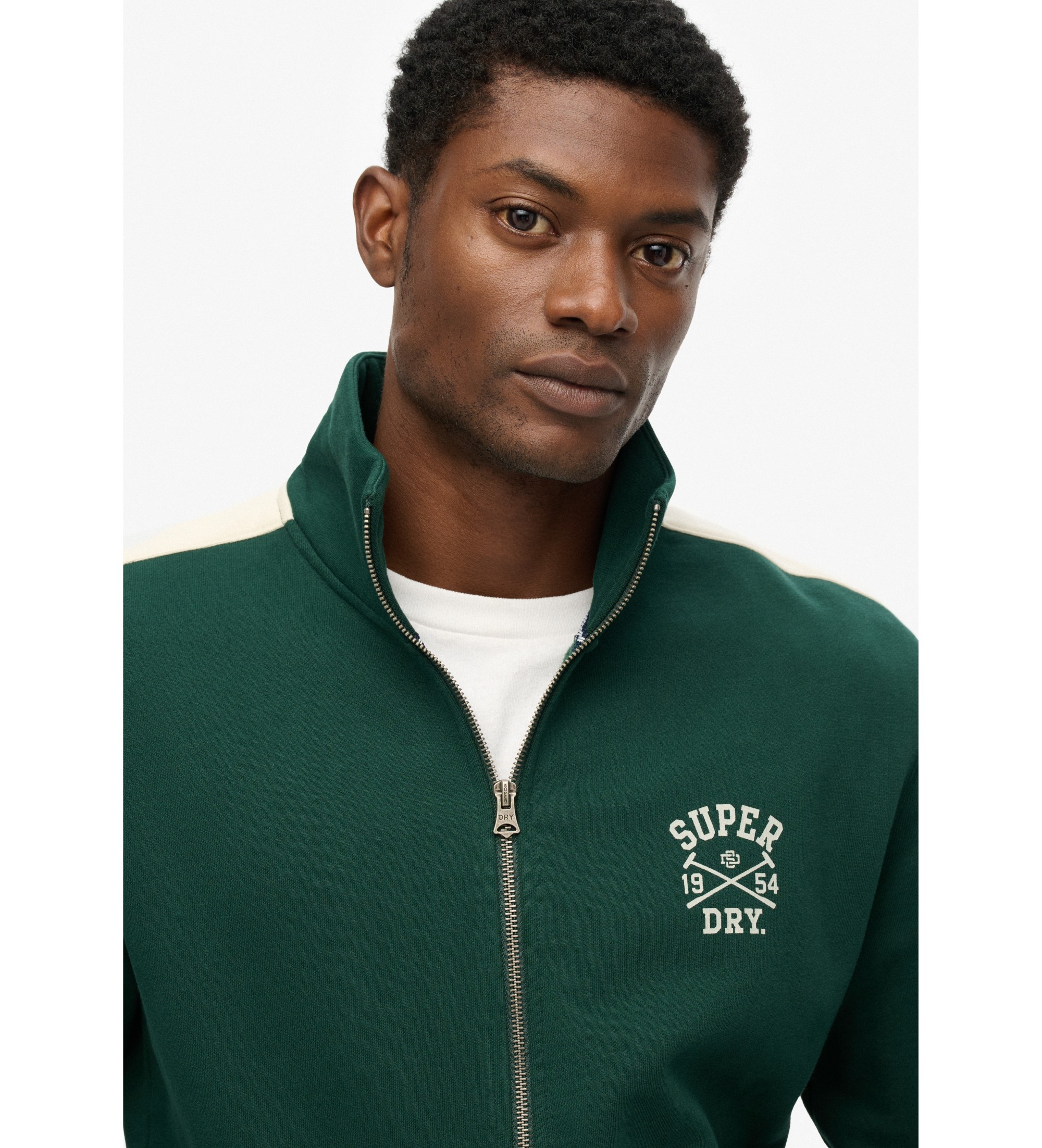 Superdry Athletic Club grüne Sportjacke Superdry Athletic Club grüne Sportjacke