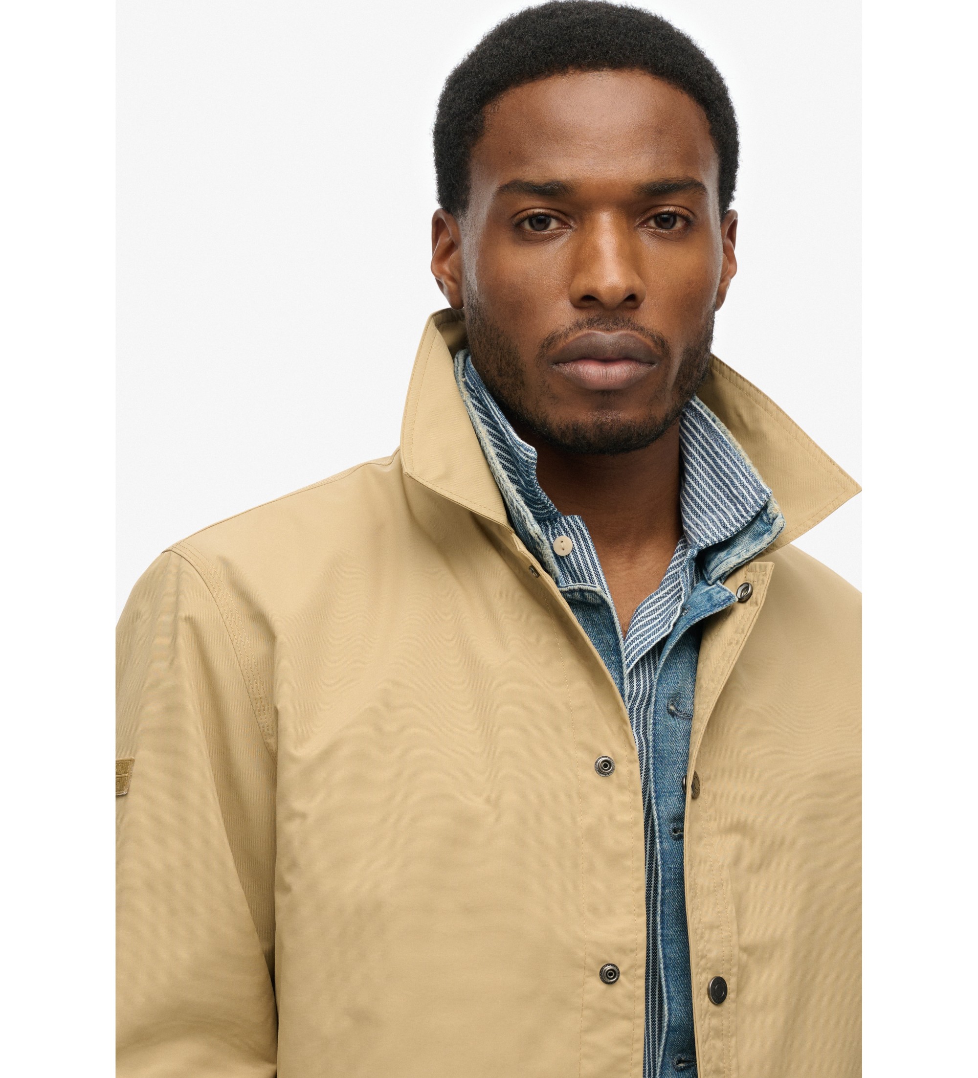 Superdry Chaqueta Surplus Otto Coach marrón Superdry Chaqueta Surplus Otto Coach marrón