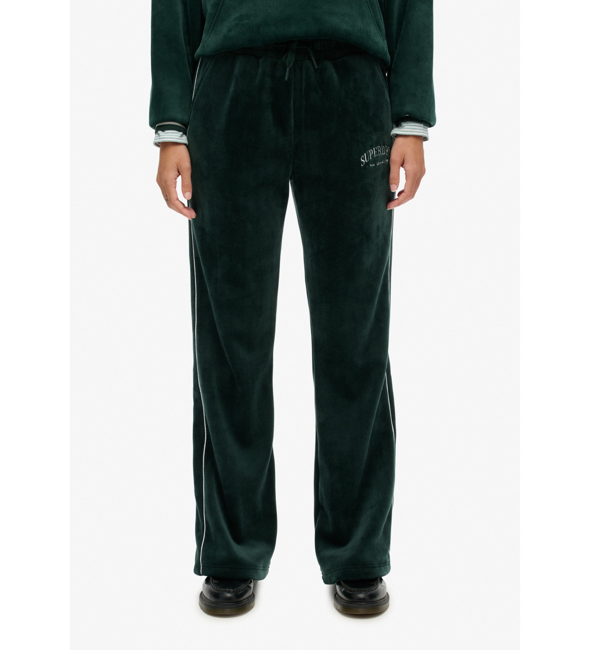 Superdry Country Club Velour Straight Trousers grøn Superdry Country Club Velour Straight Trousers grøn
