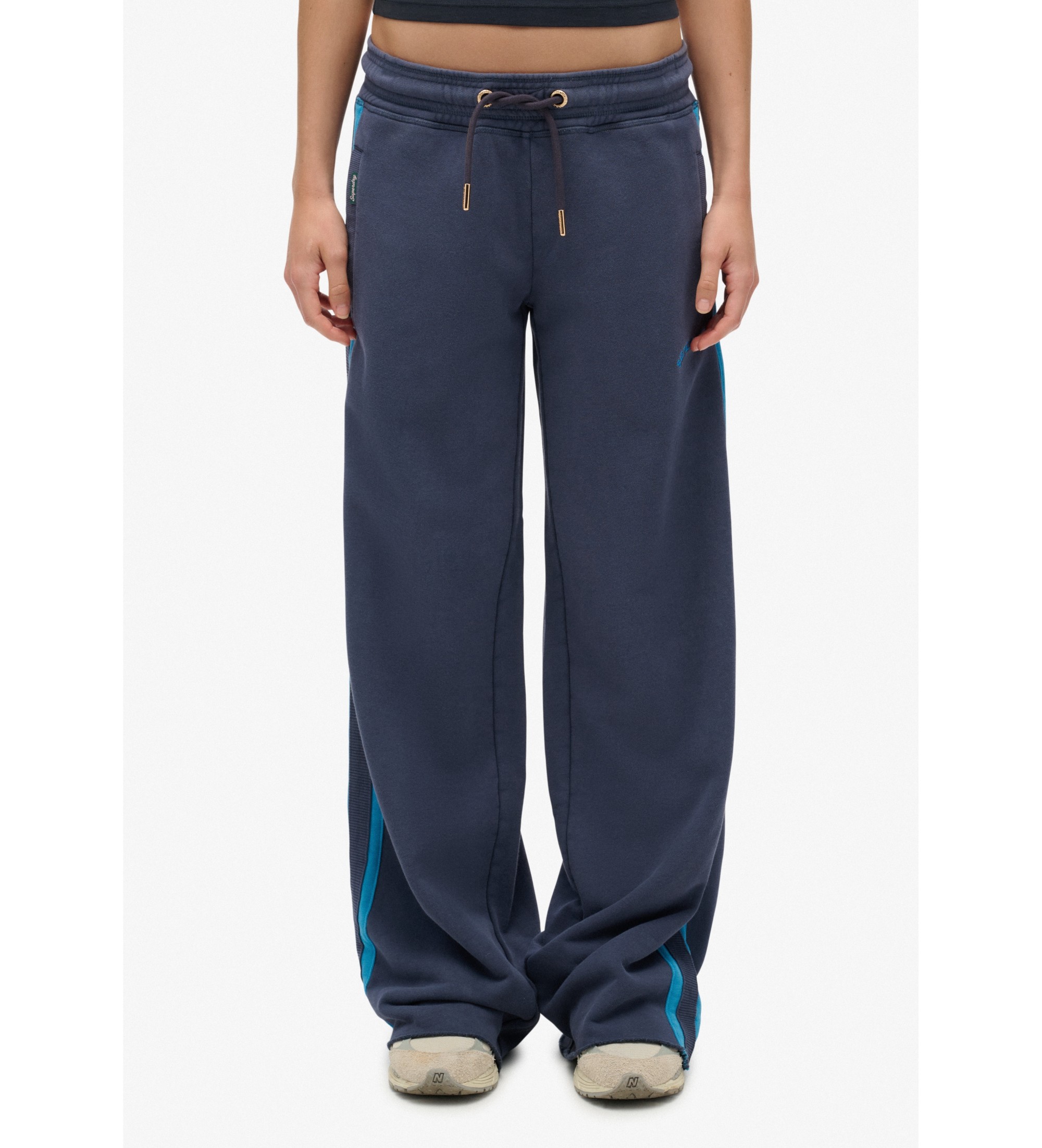 Superdry Athletic Essentials Logo Straight Jogger Trousers blå Superdry Athletic Essentials Logo Straight Jogger Trousers blå