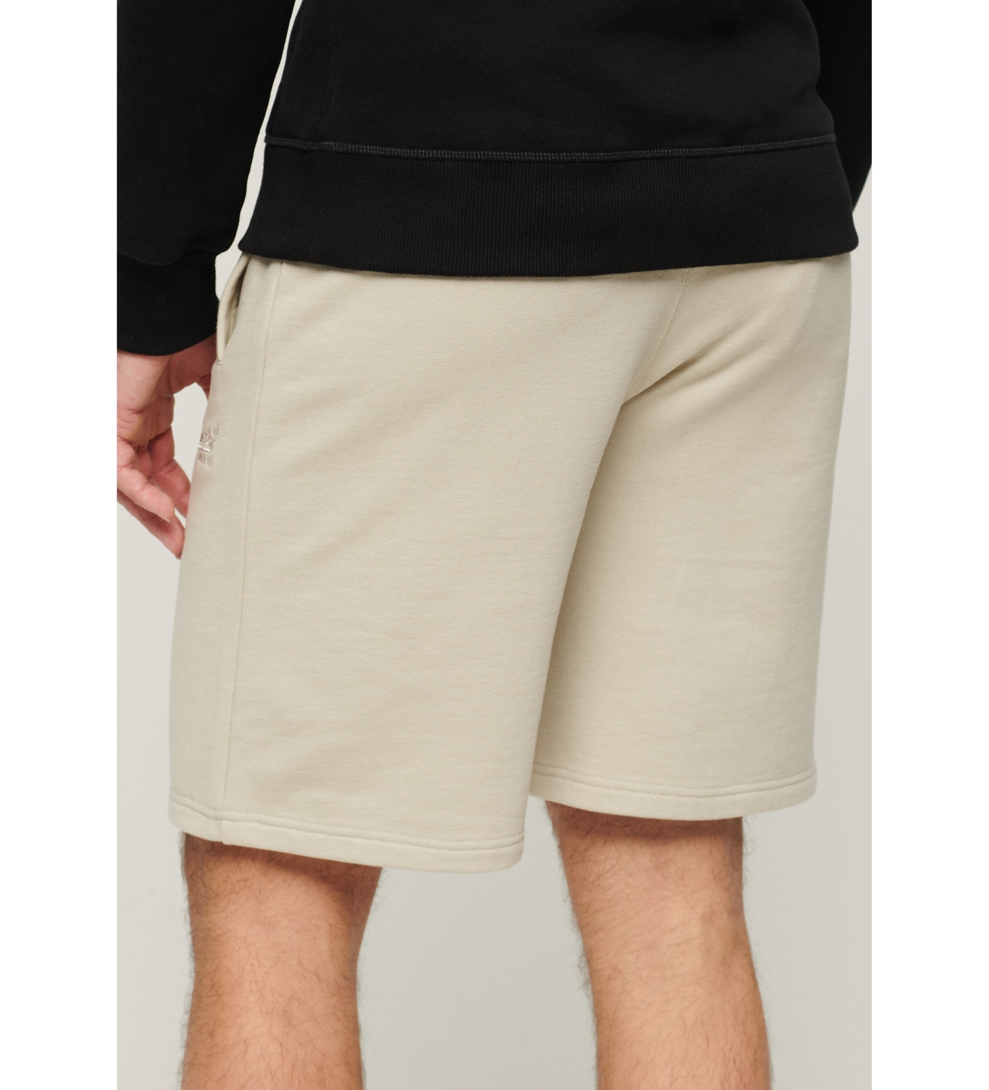 Superdry Shorts in maglia beige