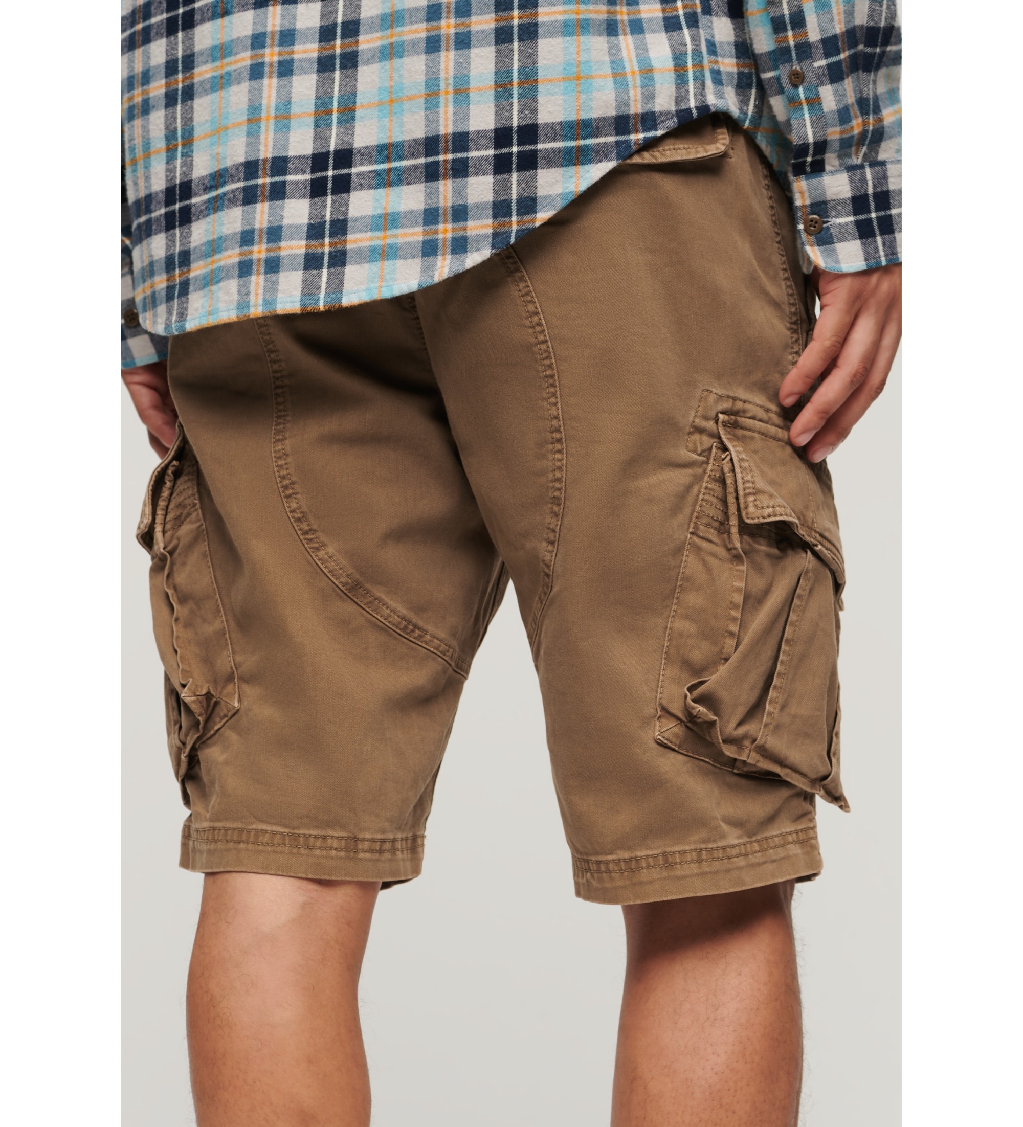 Superdry Cargo-Shorts Core braun