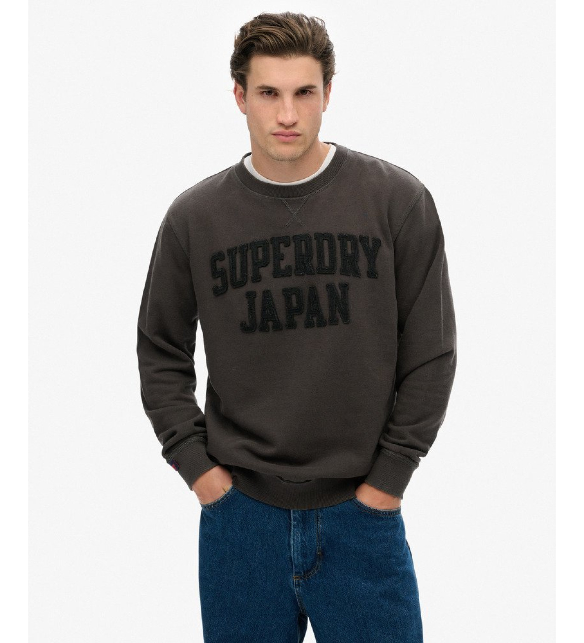 Superdry Felpa nera vintage atletica tonale Superdry Felpa nera vintage atletica tonale