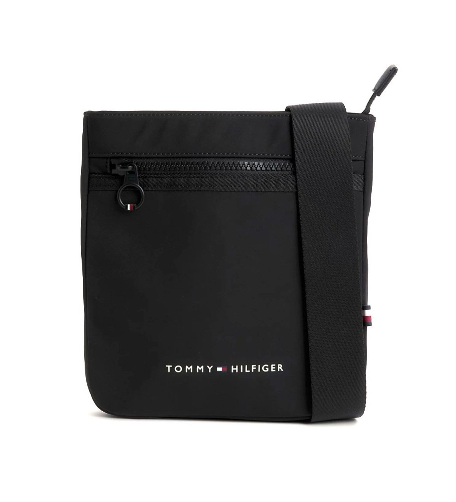 Tommy hilfiger mini crossbody discount