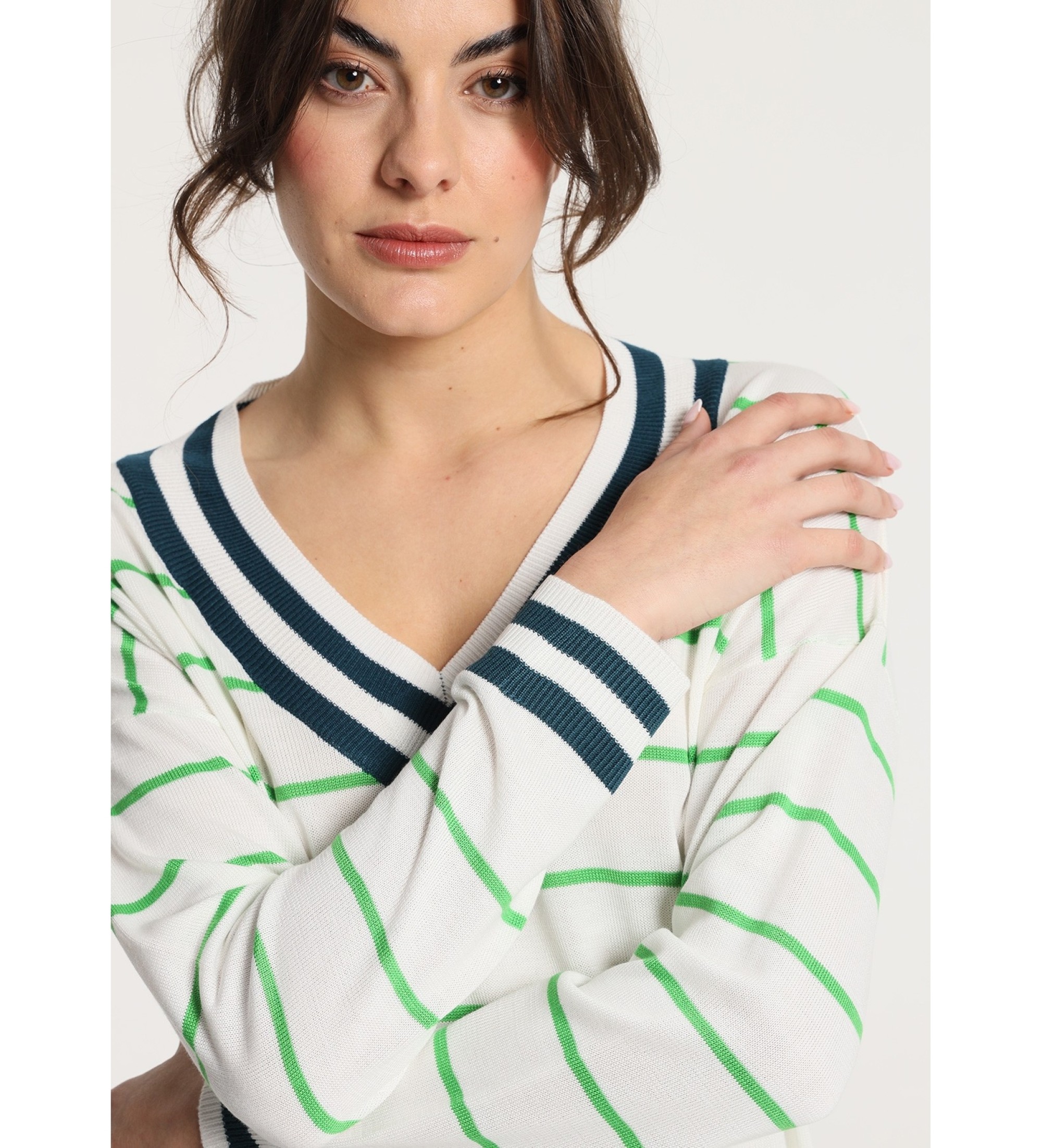 Victorio & Lucchino, V&L Maglione a righe verdi