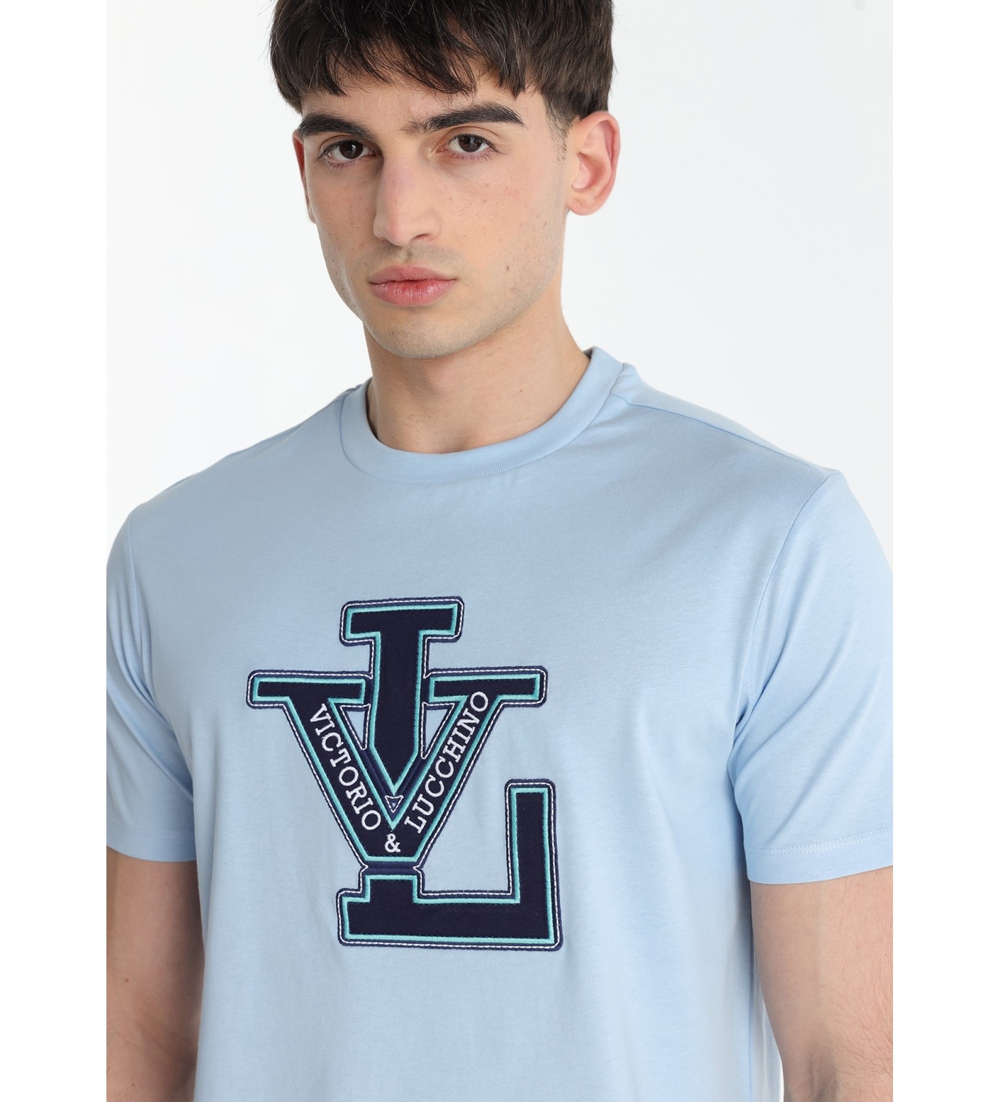 Victorio & Lucchino, V&L Majica z modro aplikacijo iz šenila