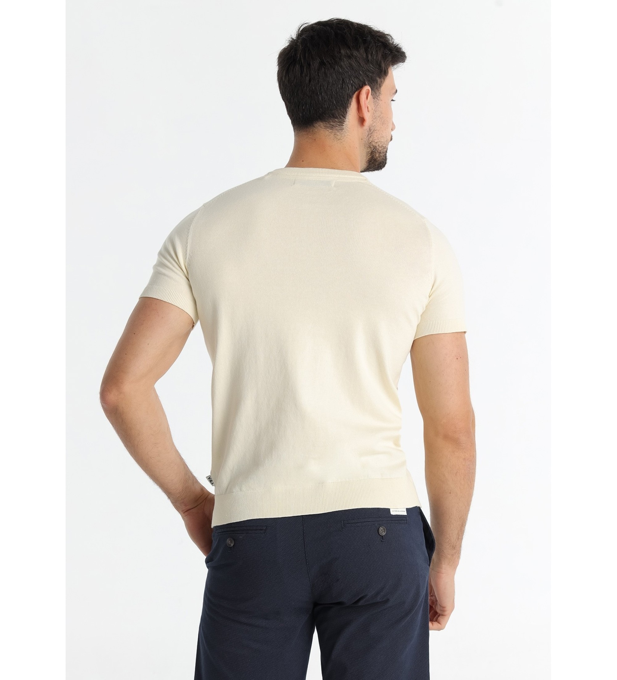 Victorio & Lucchino, V&L Beige chest logo T-shirt