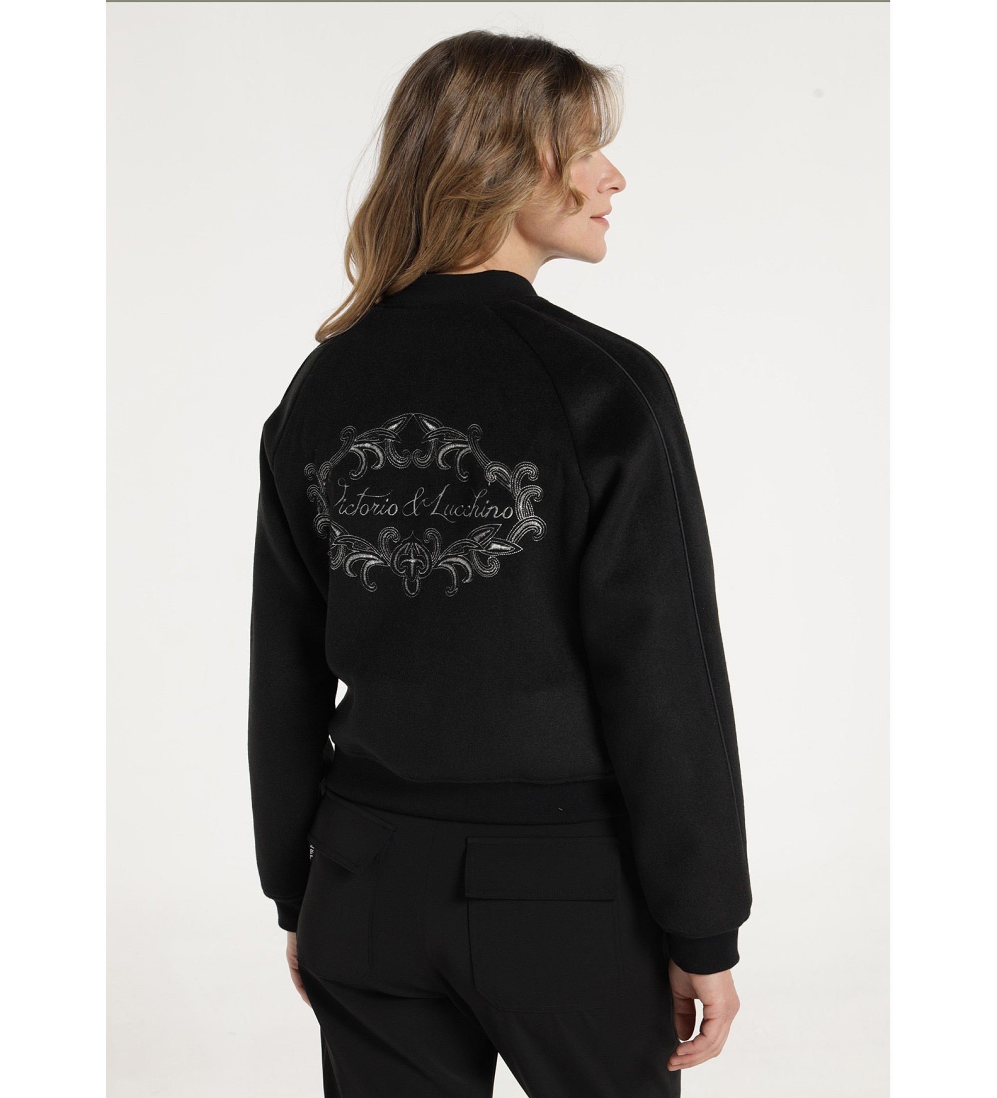 Victorio & Lucchino, V&L Texturerad jacka med svart juveldetalj