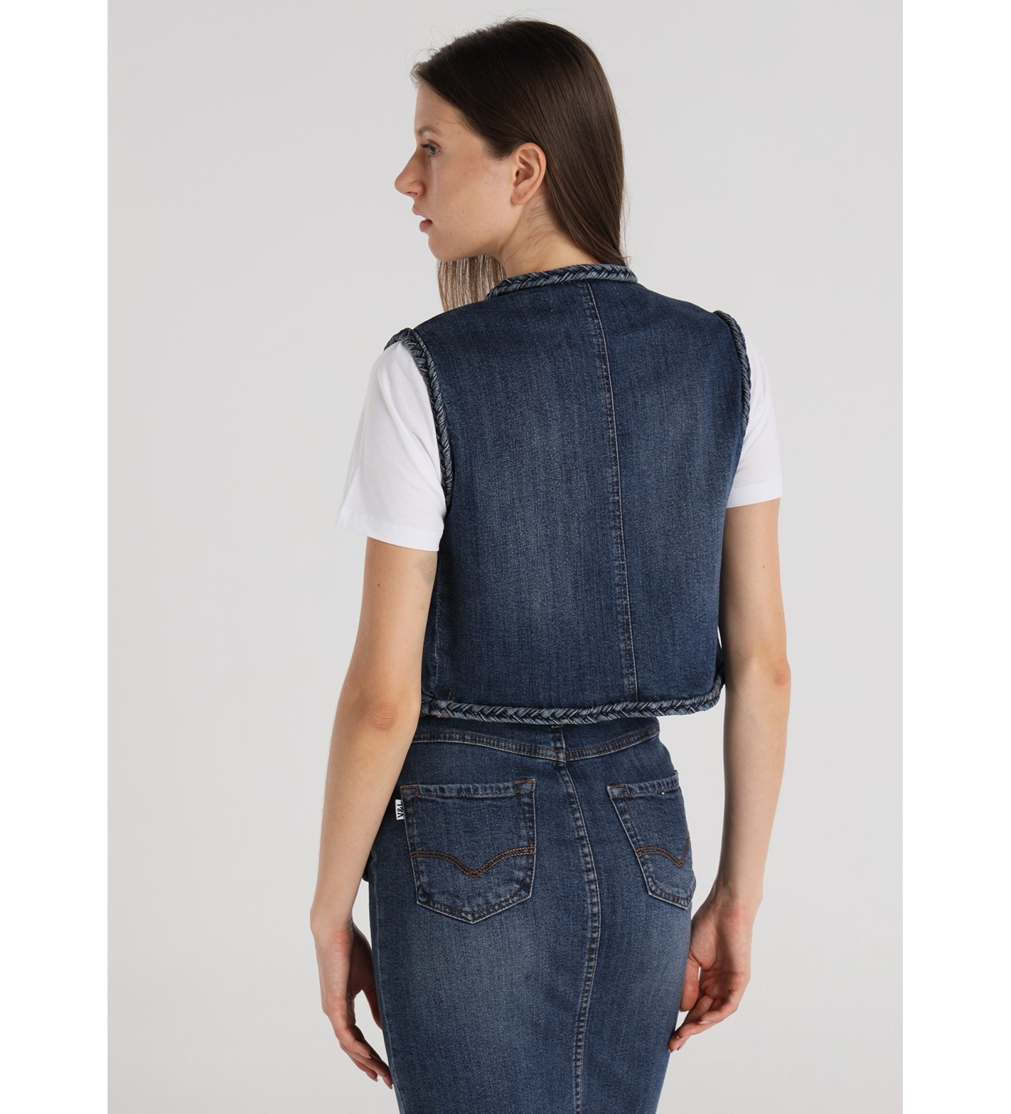 Victorio & Lucchino, V&L Gilet in denim con tasca applicata e dettaglio intrecciato sulle tasche, blu