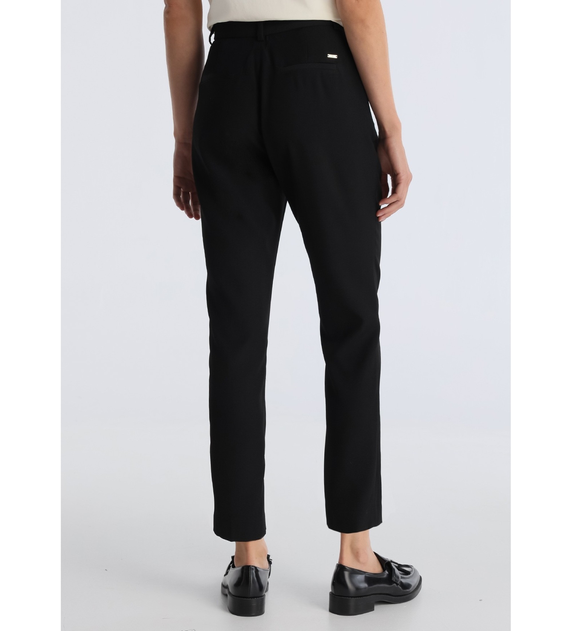 Victorio & Lucchino, V&L Black textured chino trousers