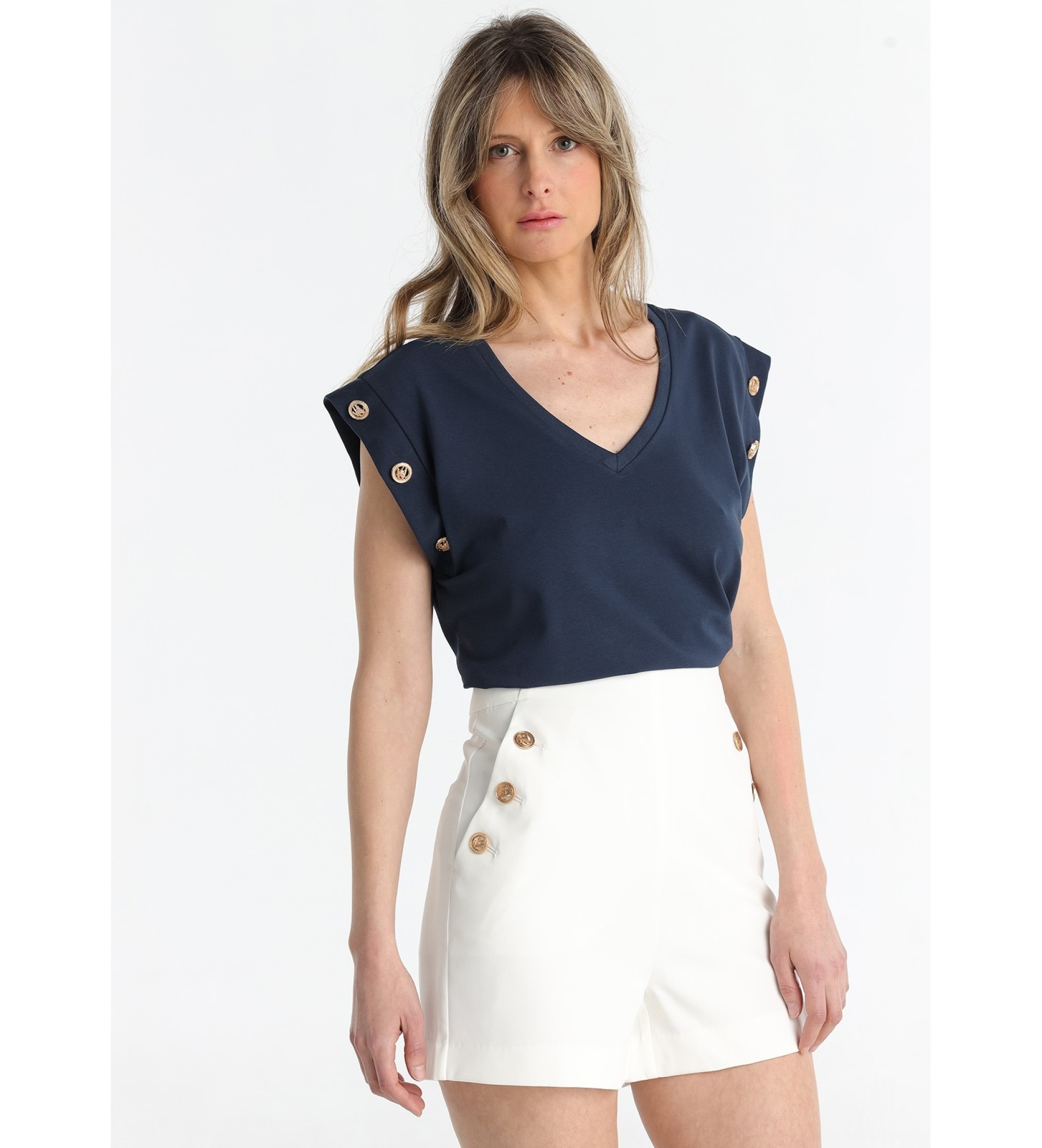 Victorio & Lucchino, V&L White sailor style shorts