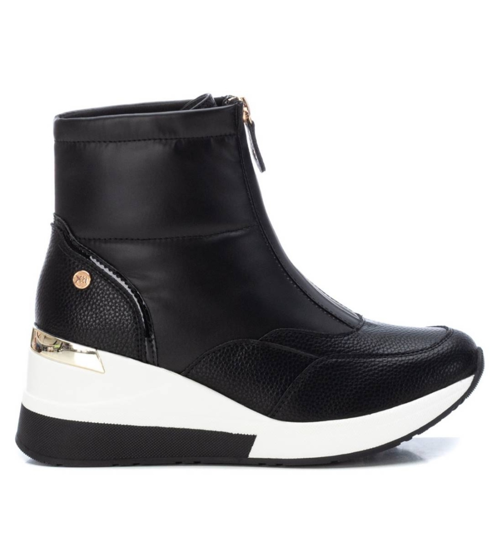 Xti Sportive ankle boots with black wedge -Height 6 cm Xti Sportive ankle boots with black wedge -Height 6 cm