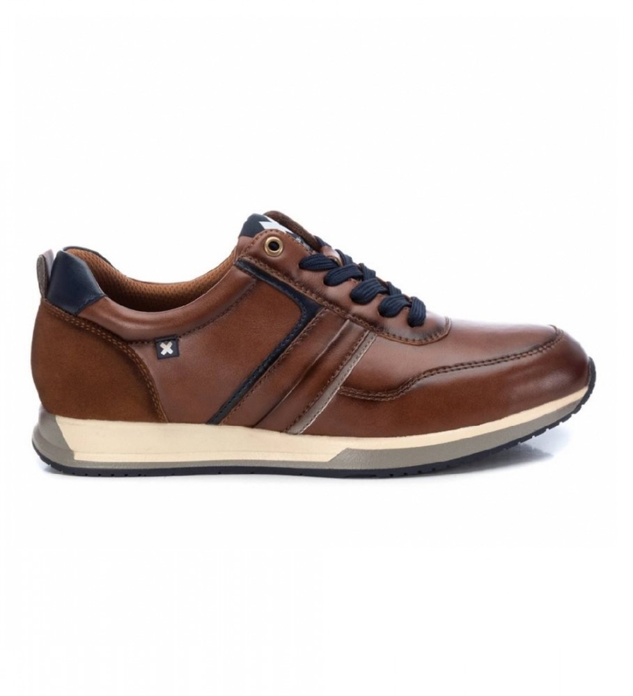 Xti Trainers 142168 brown